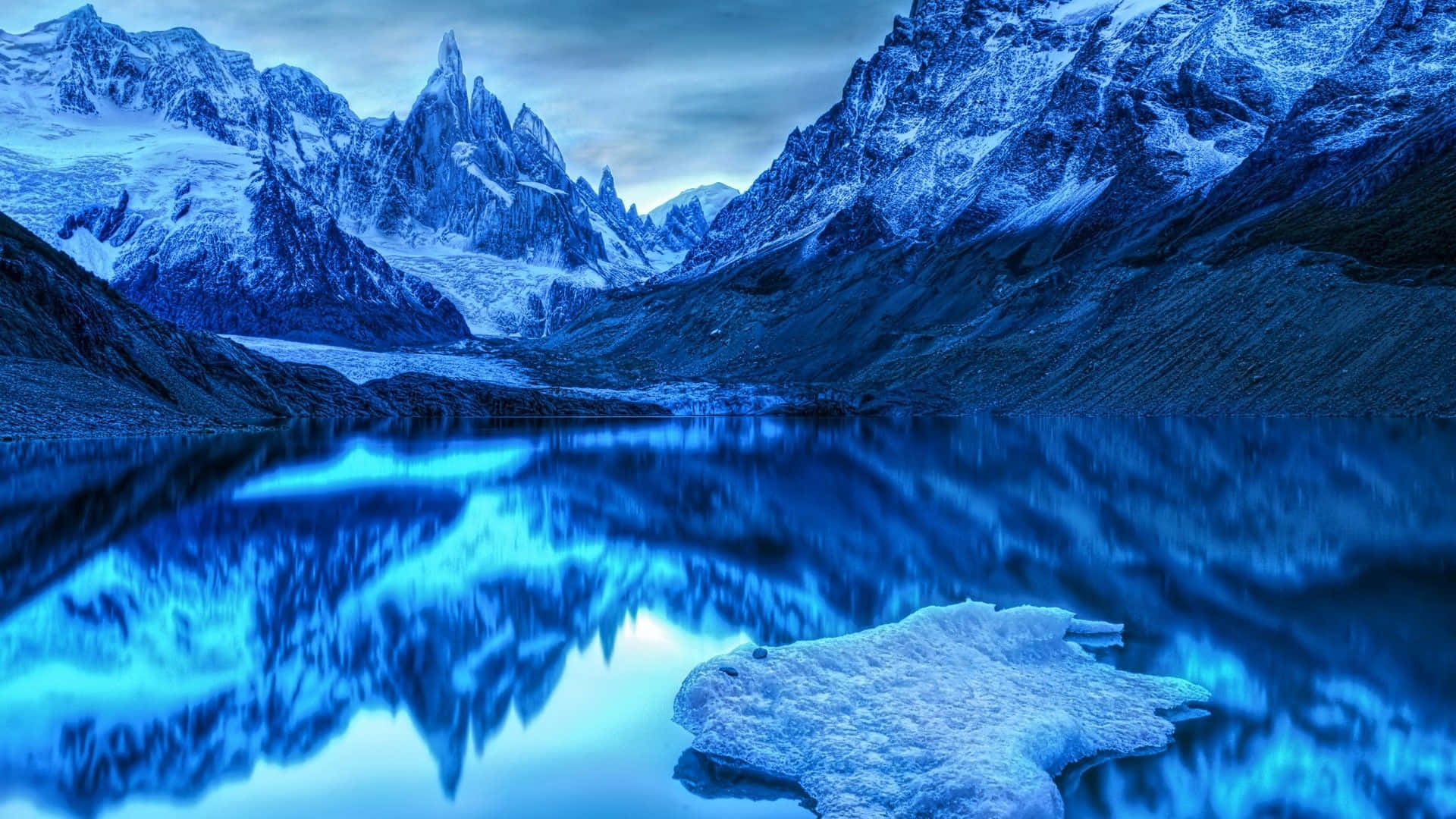 Winter Zoom Background Blue Lake And Snowy Mountains
