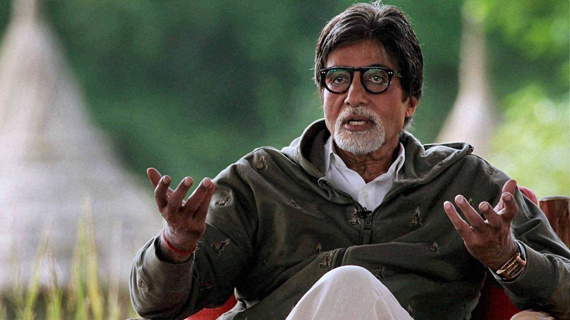 Actor Amitabh Bachchan wallpapers and photos for desktop and mobile