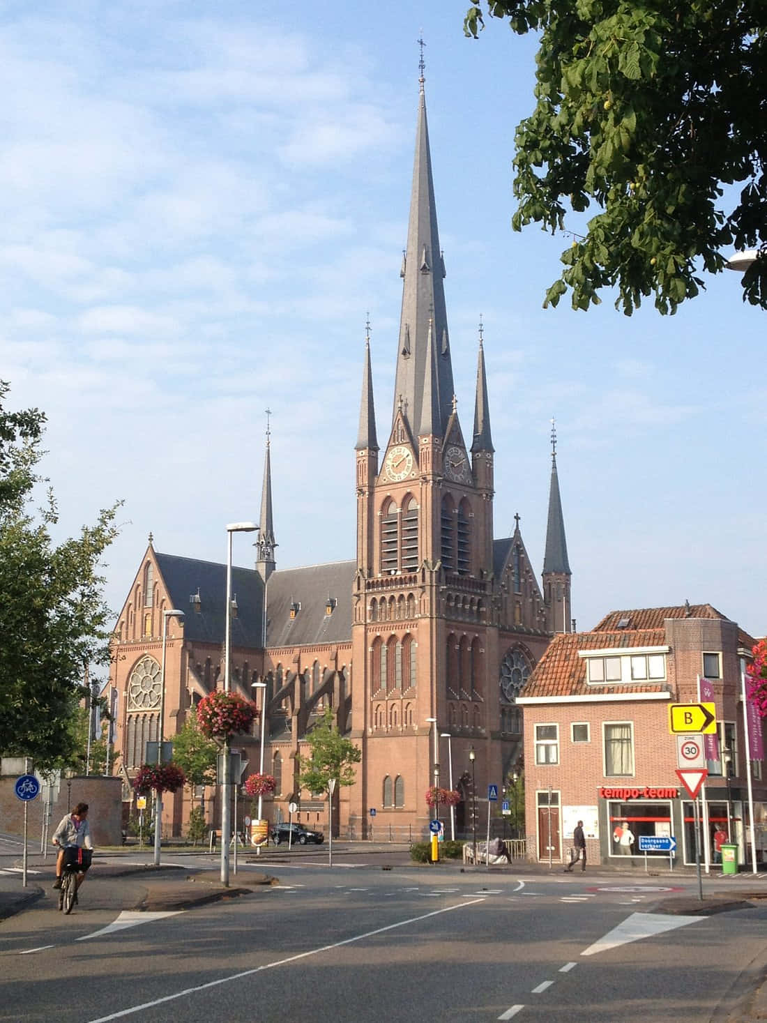 Woerden Gothic Church Street View Wallpaper