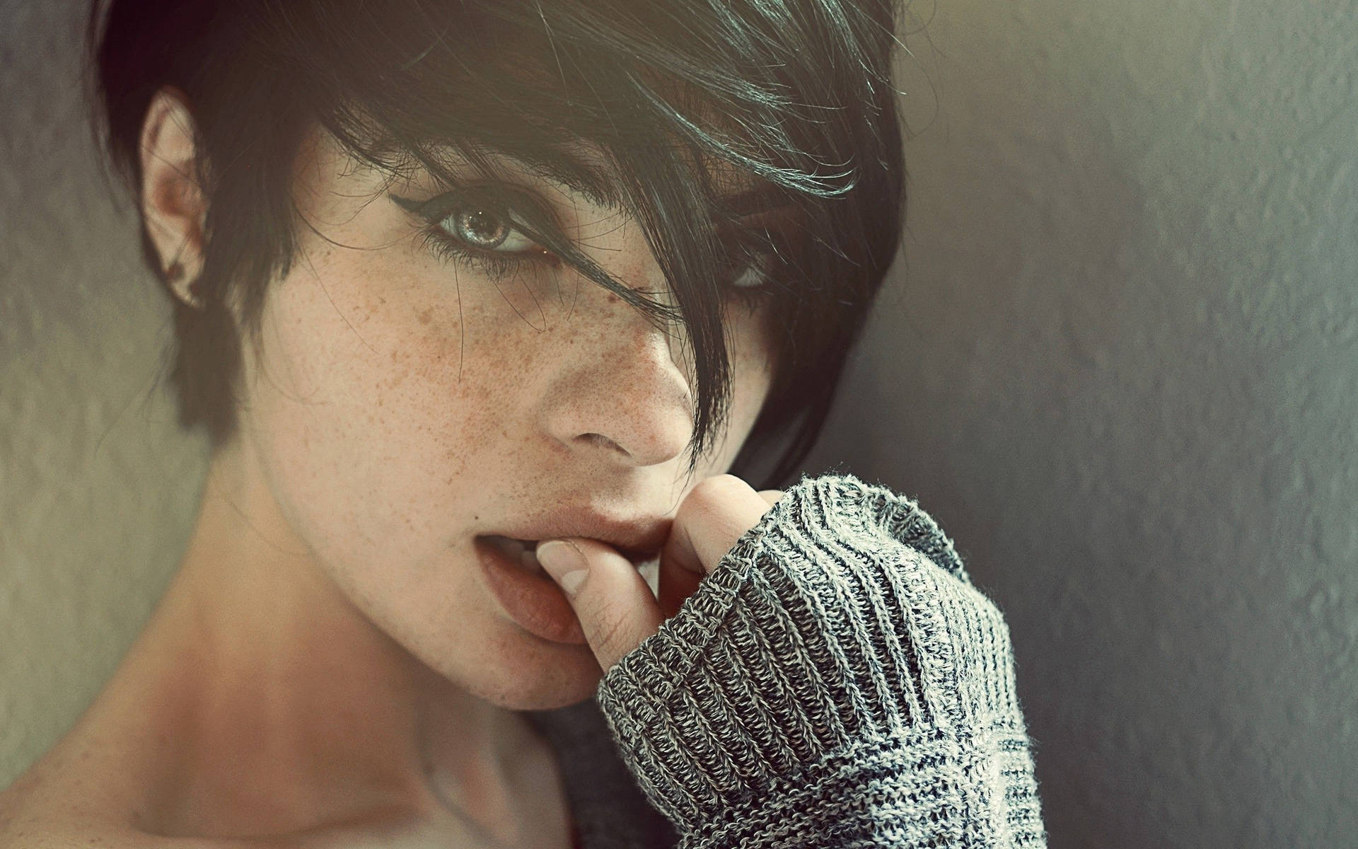 Woman Freckled Face Wallpaper