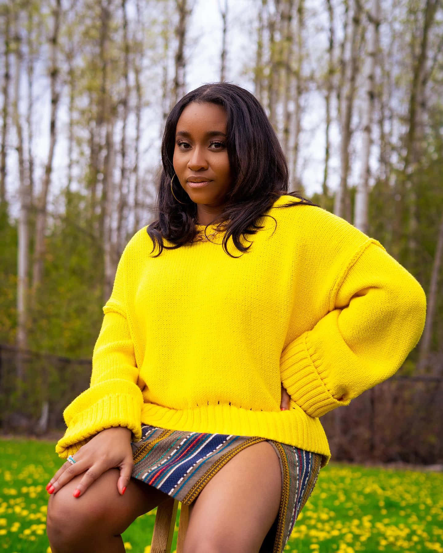 Womanin Yellow Sweater Outdoors Wallpaper