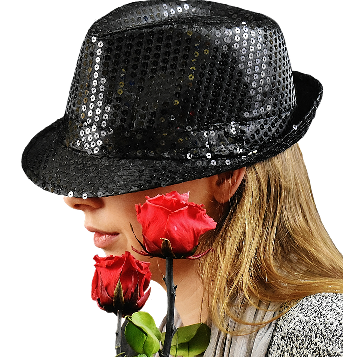 Womanwith Hatand Roses PNG