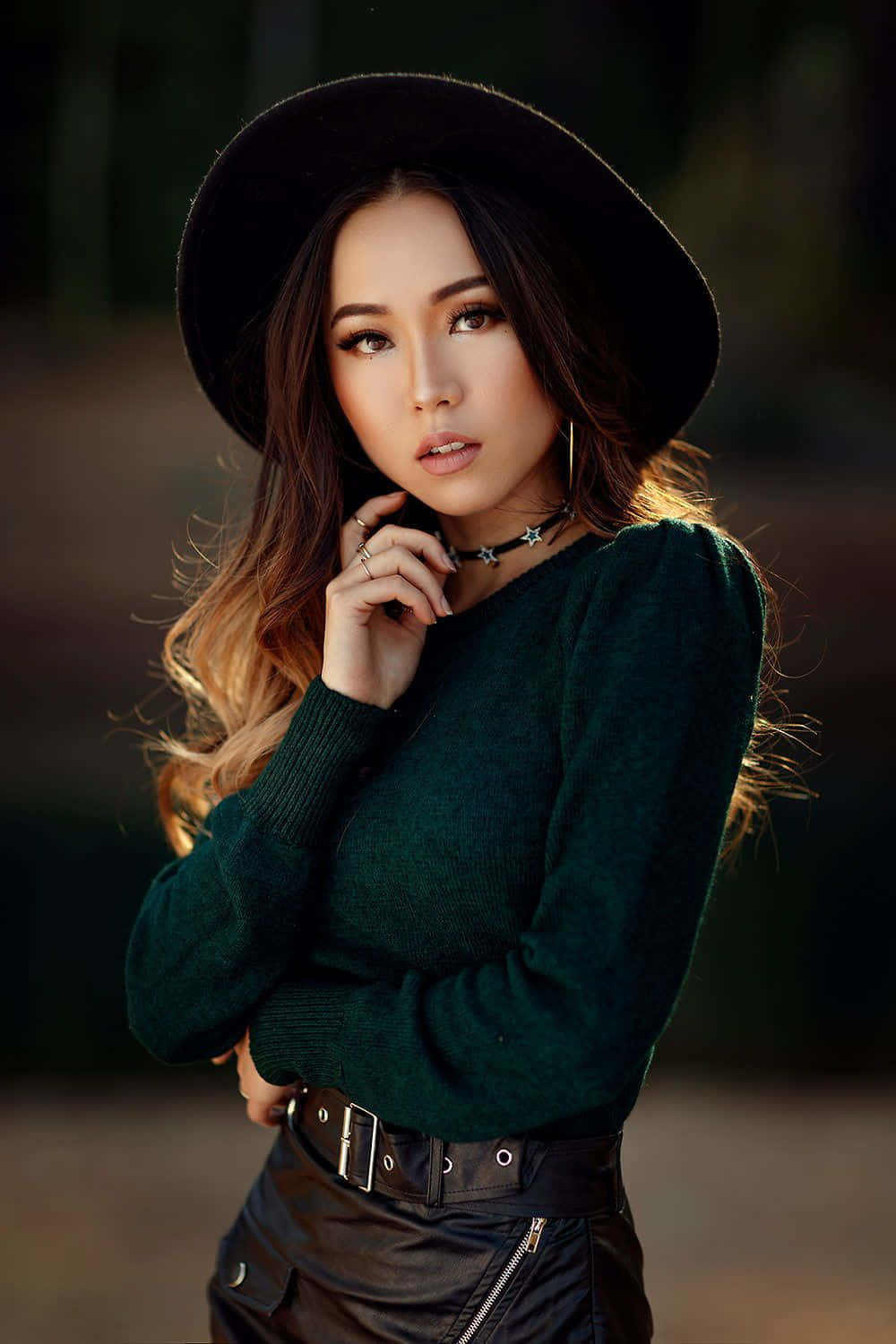 Canon 85mm f1.2L II Golden Hour Portrait Photography | Blue Moon — JULIA  TROTTI | Photography Tutorials + Camera and Lens Reviews