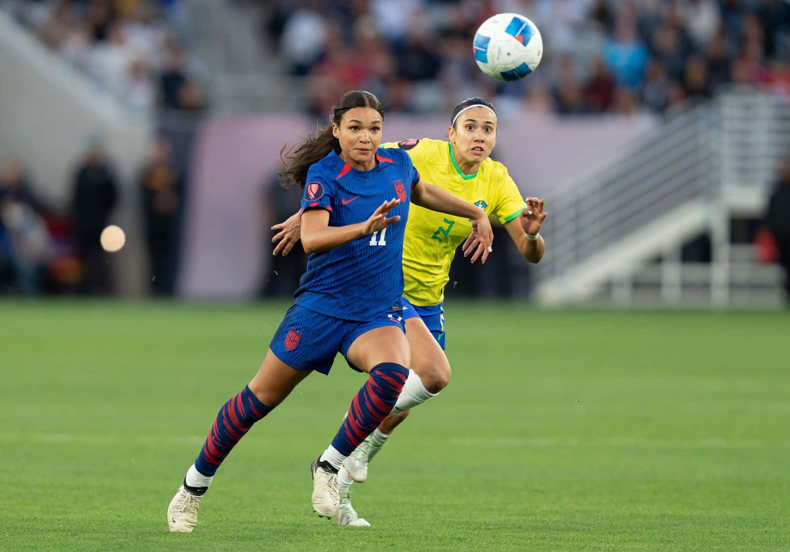 Vrouwen_voetbalwedstrijd_actie Achtergrond