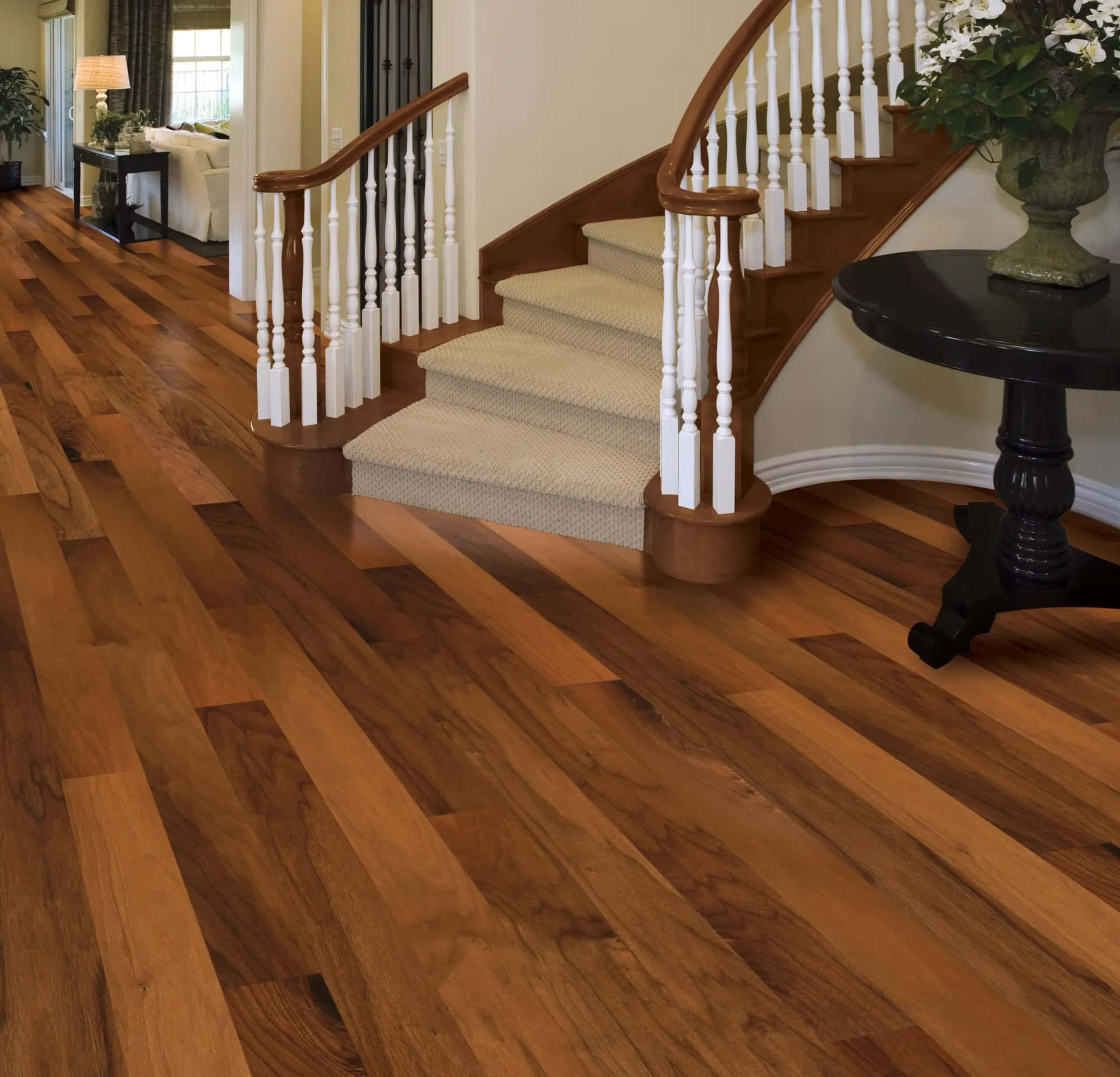 Beautiful and Stylish: Enjoy the Look of Wood Flooring