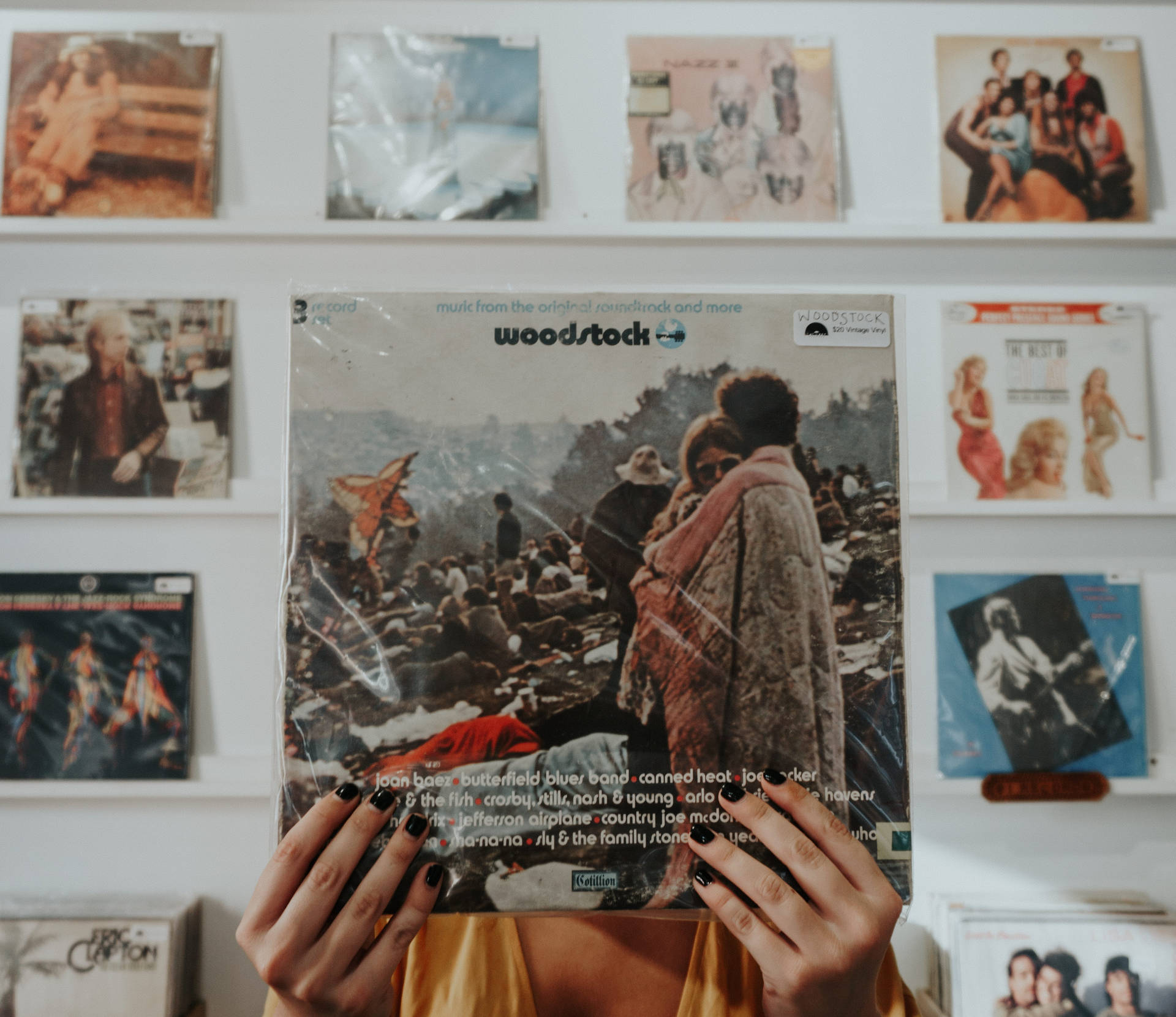 Woodstock Vinyl Record Wallpaper