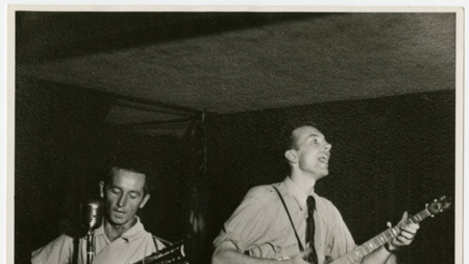 Folk legends - Woody Guthrie and Pete Seeger Wallpaper