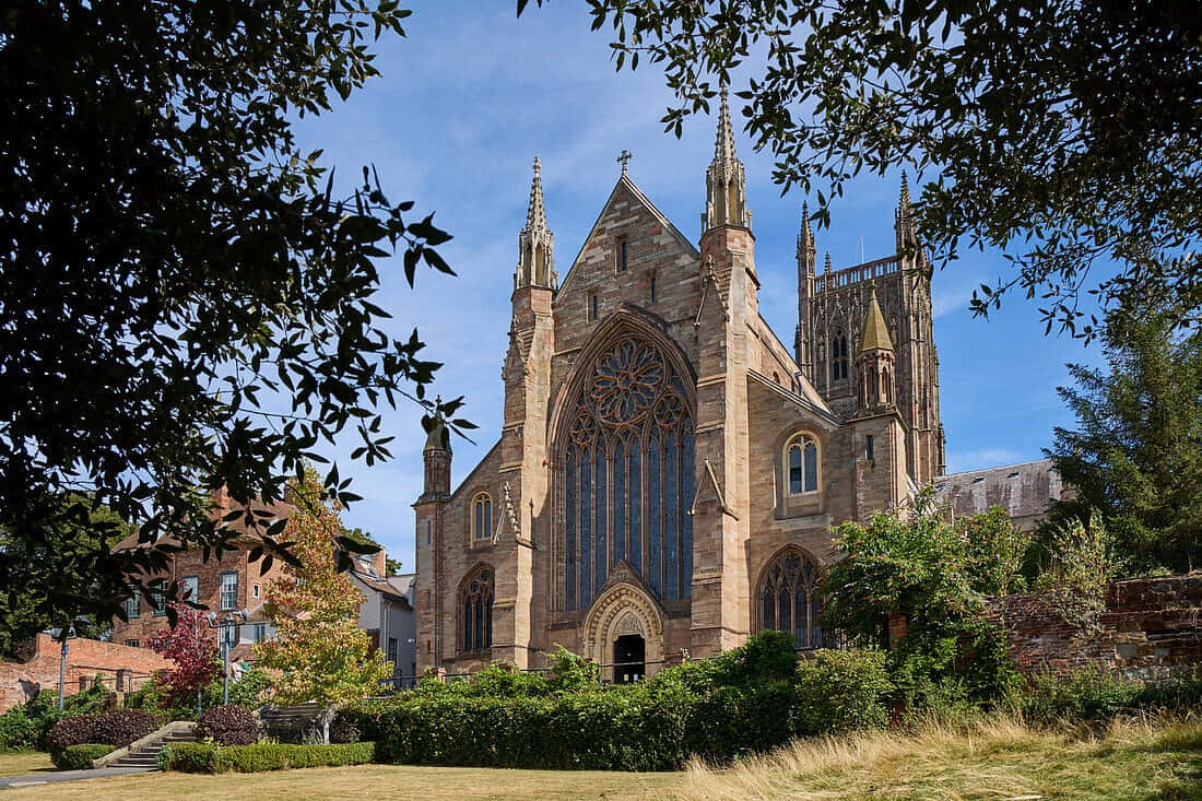 Worcester Cathedral Exterior View Wallpaper