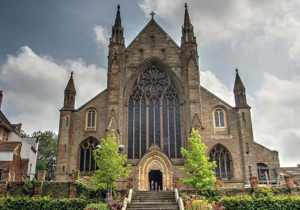 Worcester Cathedral Exterior View Wallpaper