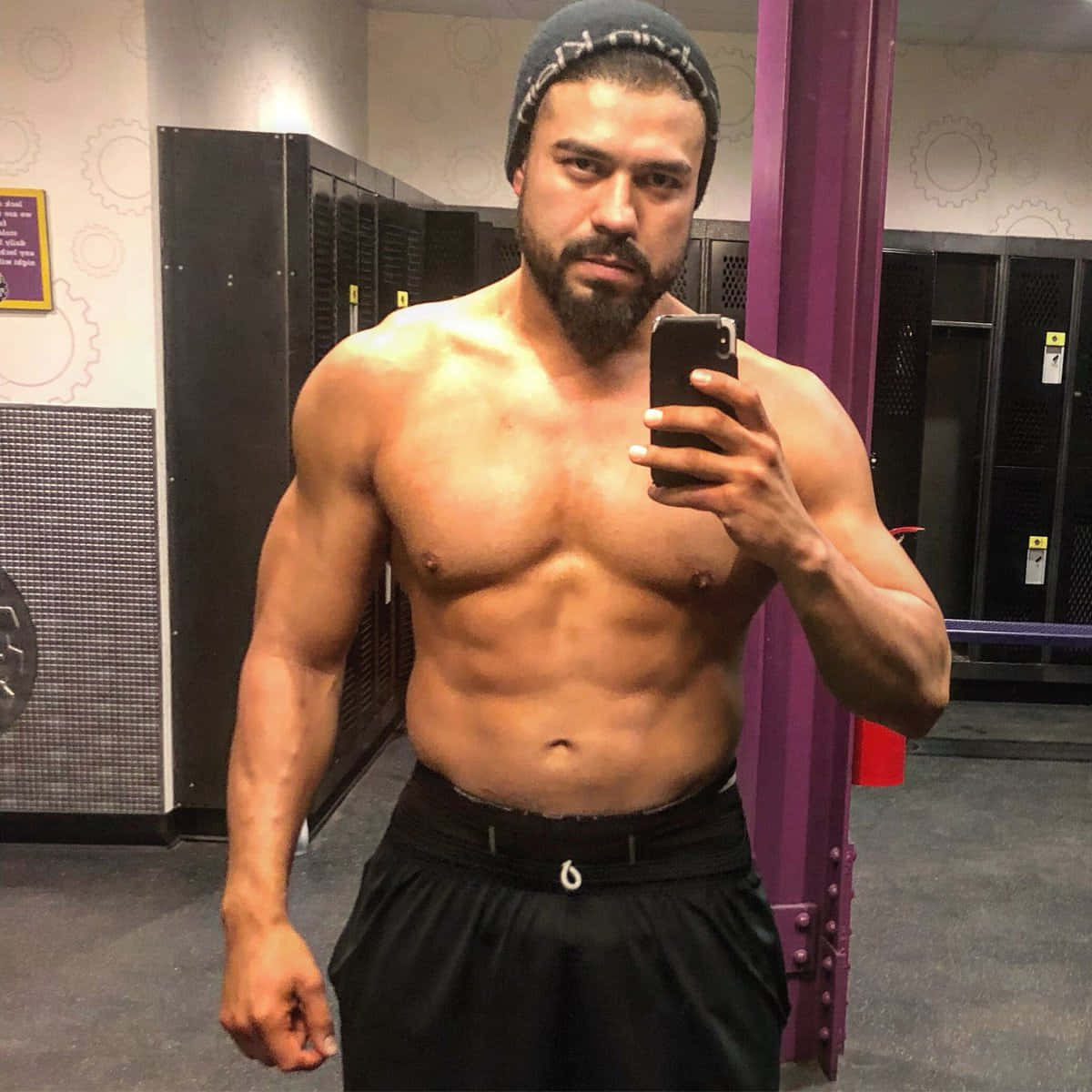 Wrestler Andrade El Idolo Mirror Selfie Wallpaper