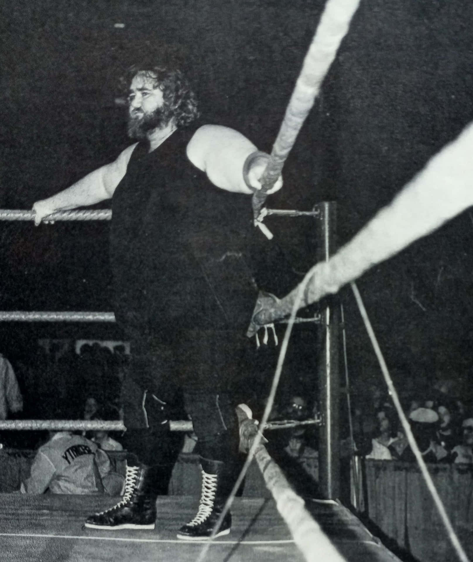 Wrestlerin Ring Blackand White Wallpaper