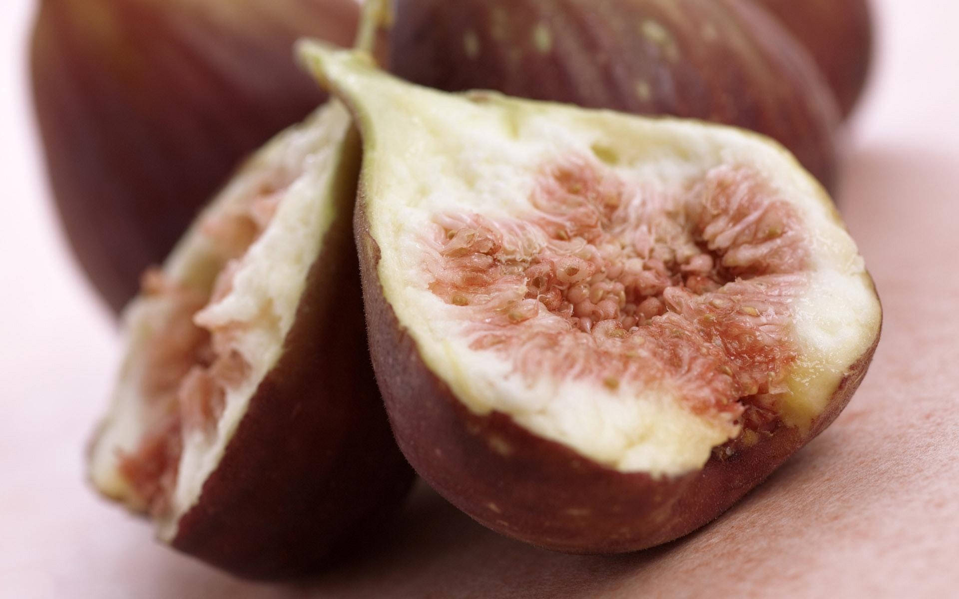 Wrinkly Figs Fruit Flesh Wallpaper