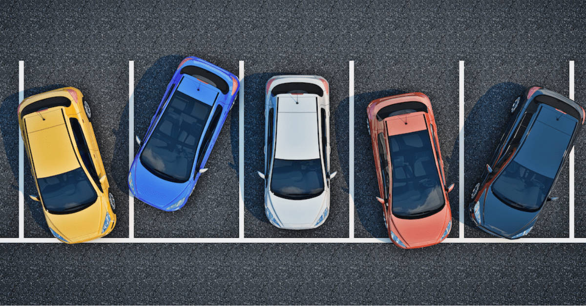 Forkert parkerede biler på parkeringspladsen Wallpaper