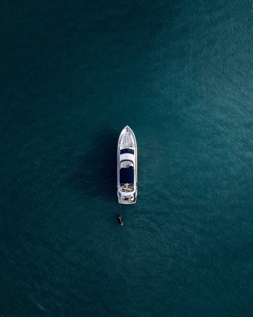 Yacht Blue Green Sea Wallpaper