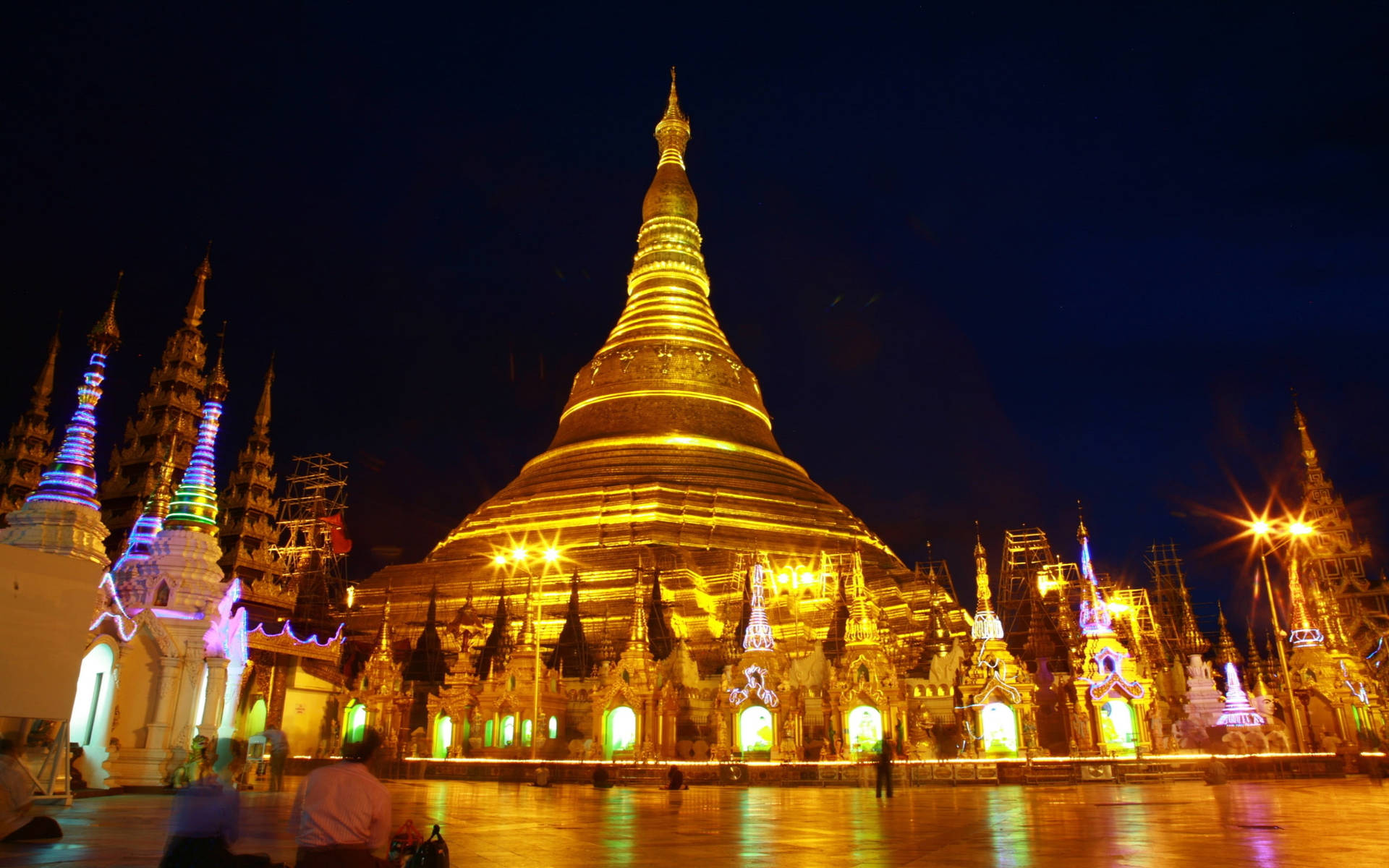 Yangon Shwedagon Lights Wallpaper