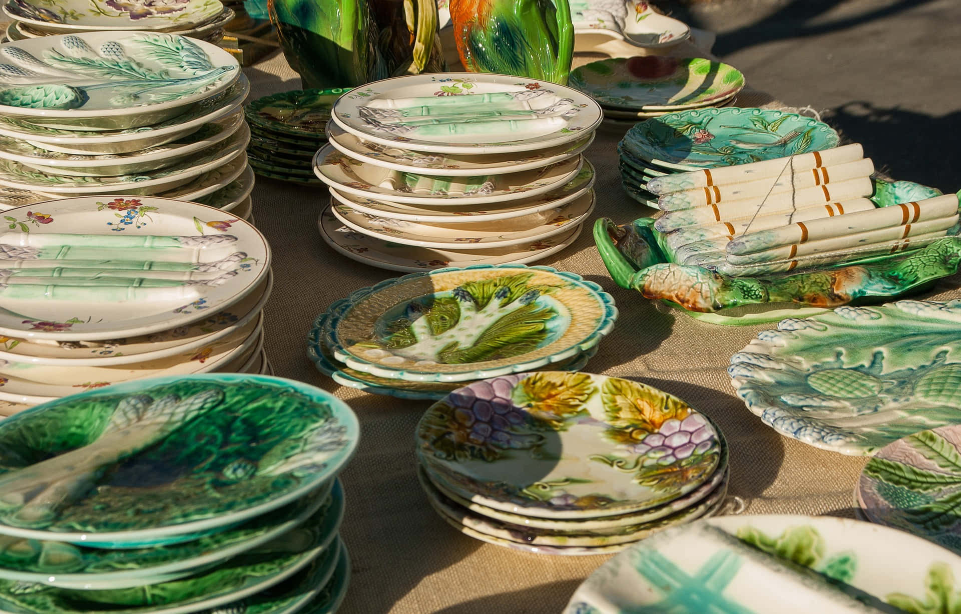 Flowery Plates Yard Sale Picture