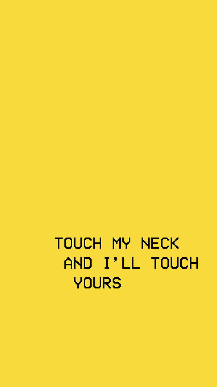 Yellow Aesthetic Neck Touch Wallpaper
