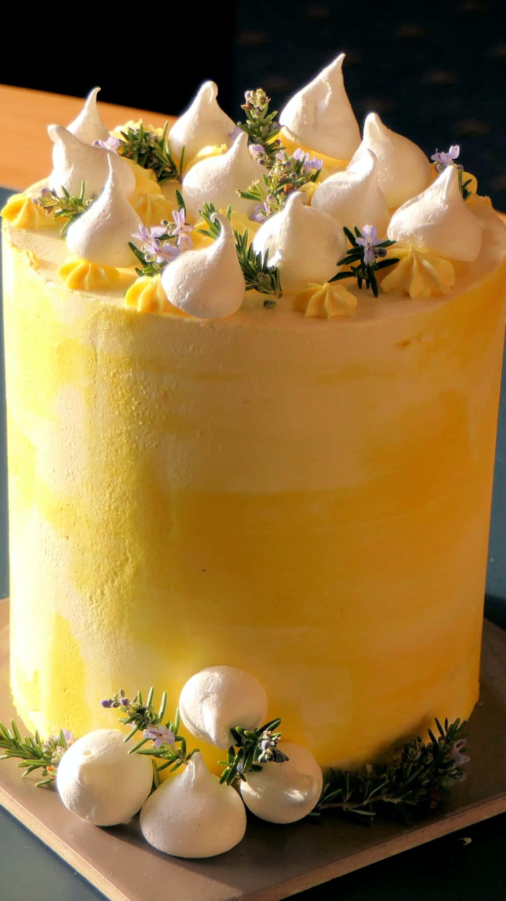 Gelbesästhetisches Kuchenbild