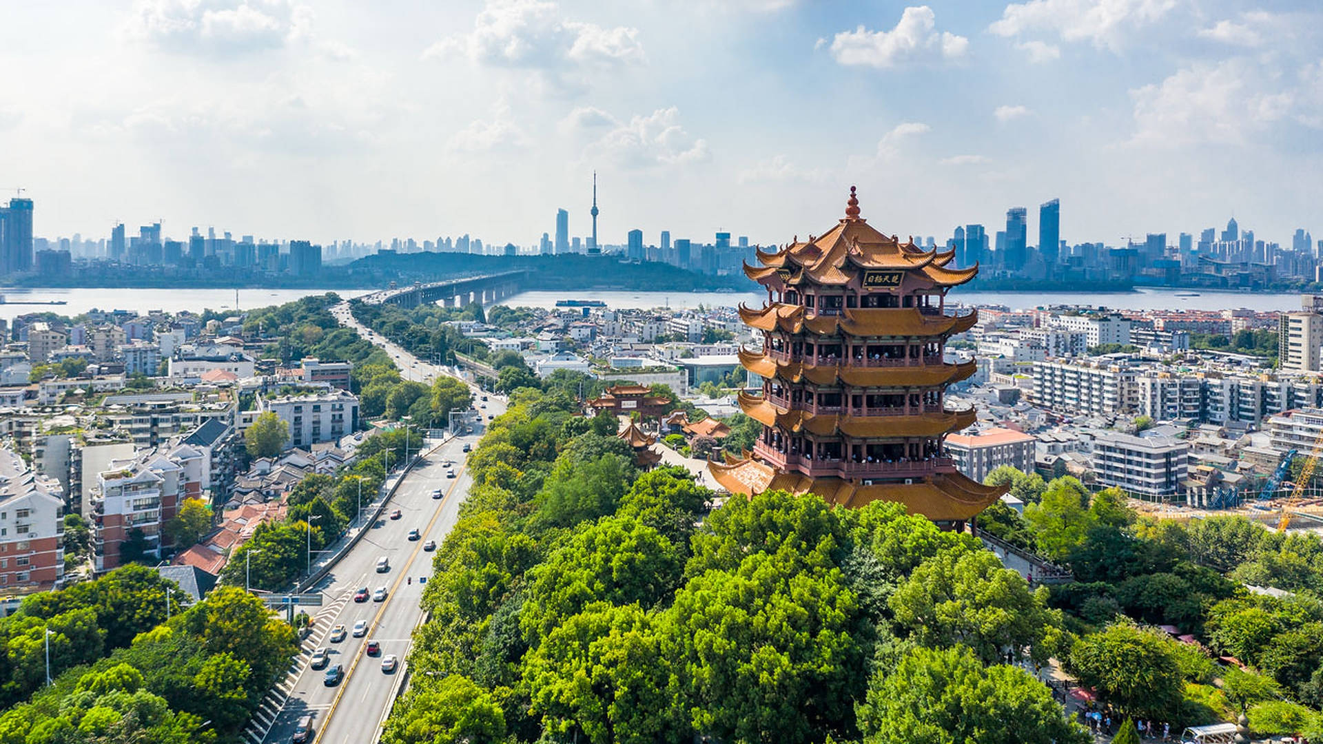 Majestic View of Yellow Crane Tower during Daytime in Wuhan Wallpaper