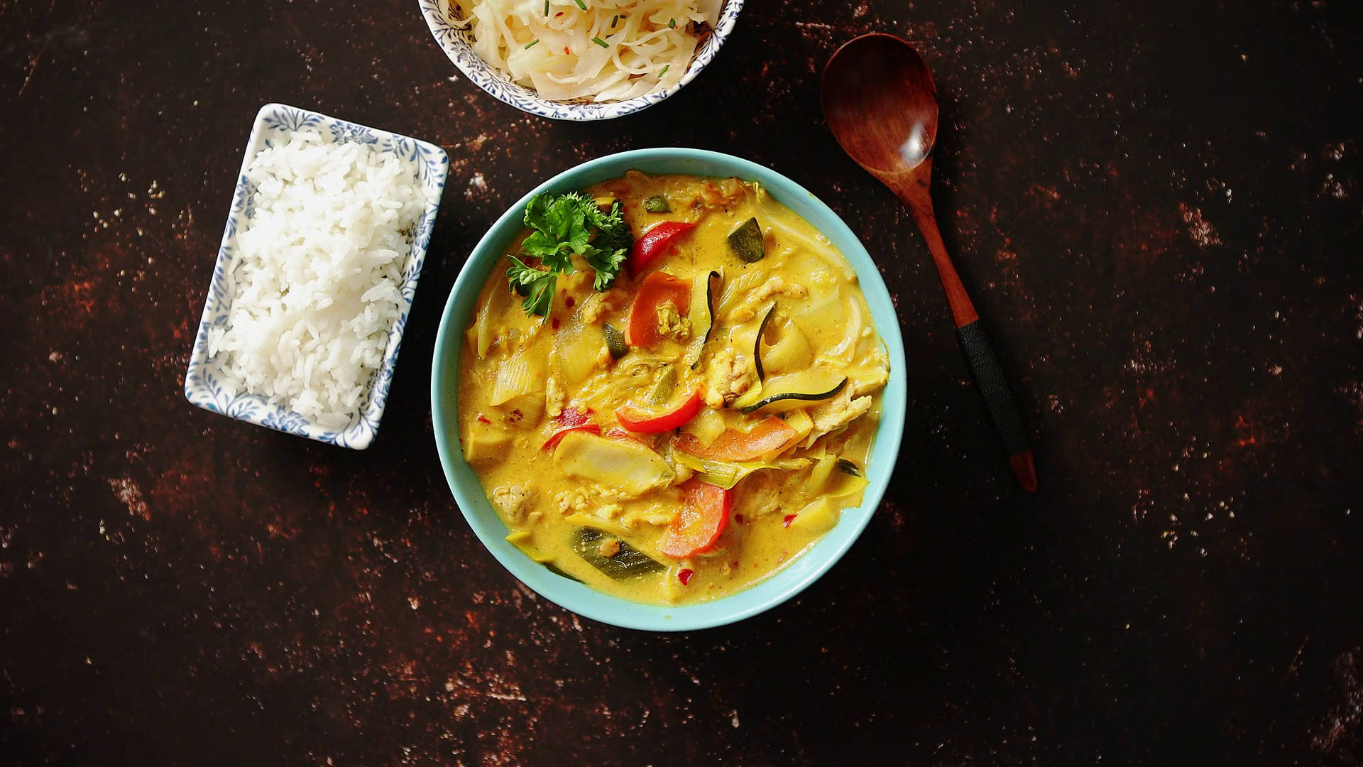 Yellow Curry With Noodles And Rice Wallpaper