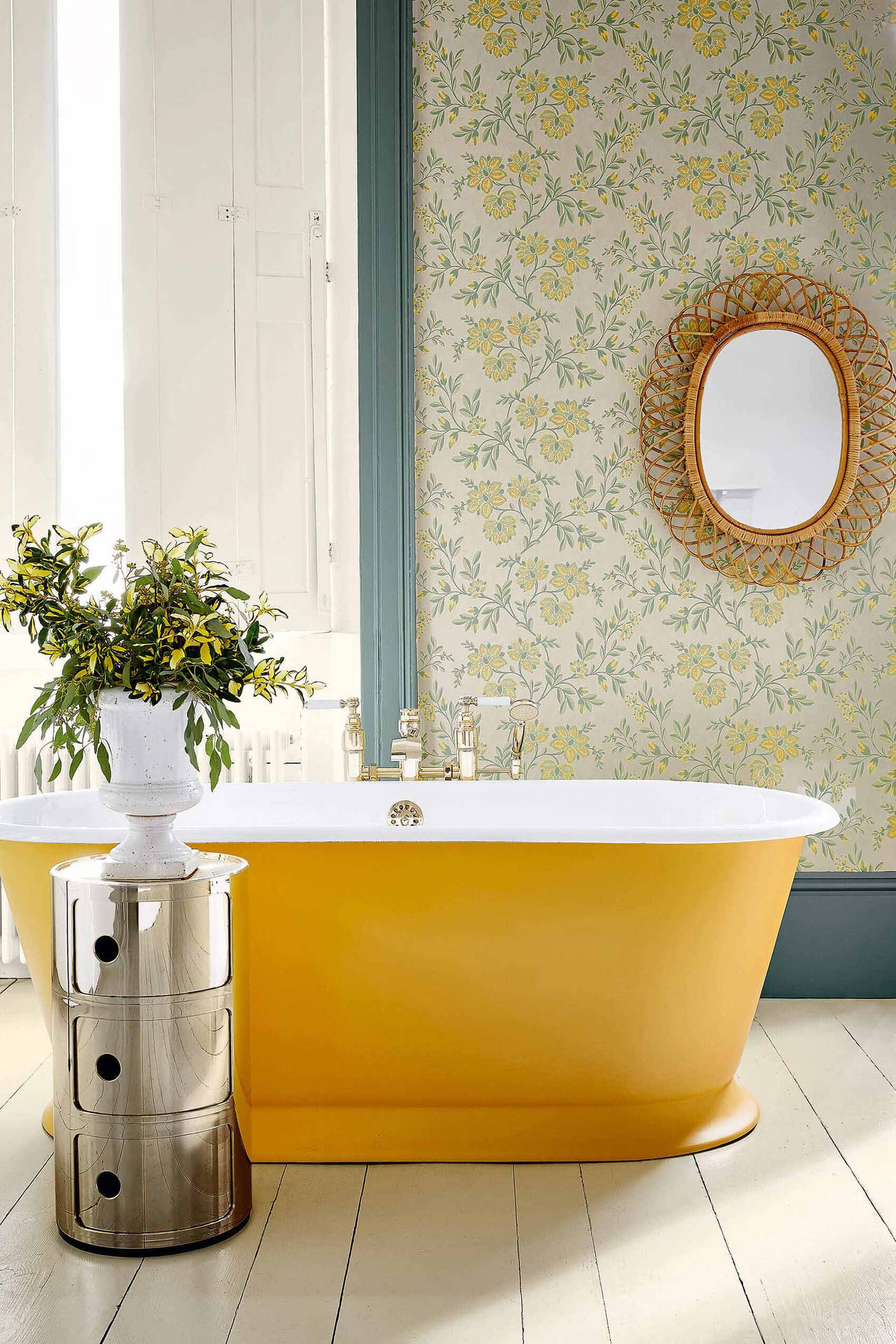 Yellow White Bathtub Wallpaper
