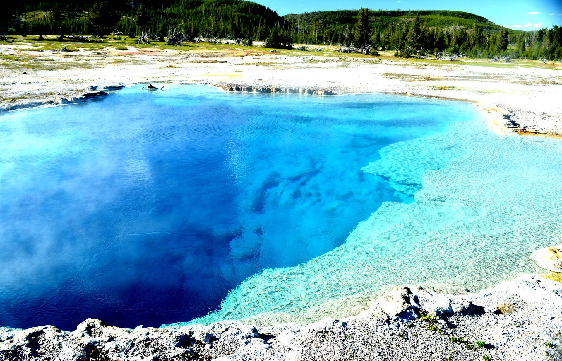 Yellowstone National Park Sapphire Pool