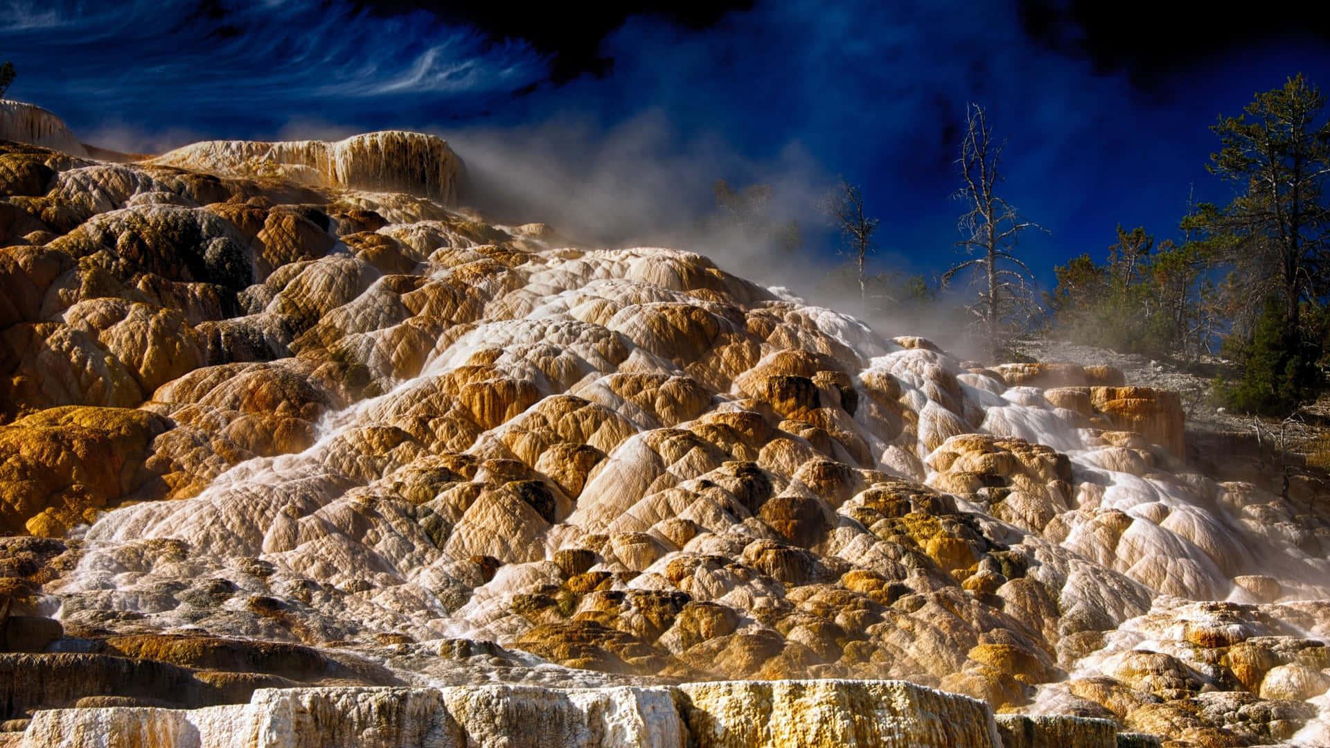 Unhermoso Amanecer En Yellowstone, Ee. Uu. Fondo de pantalla
