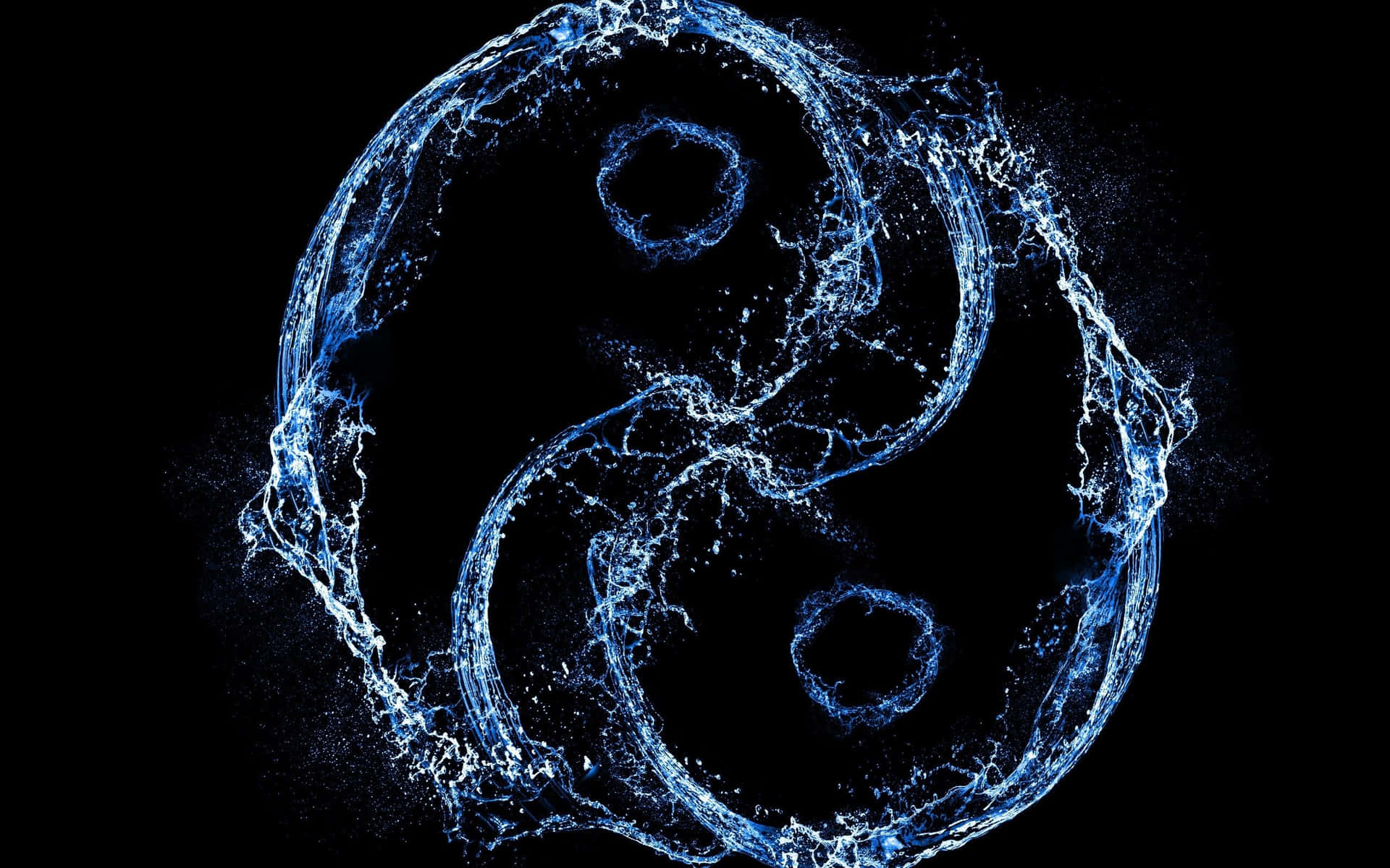 Serene Water Splash Yin Yang Emblem in 4K Wallpaper