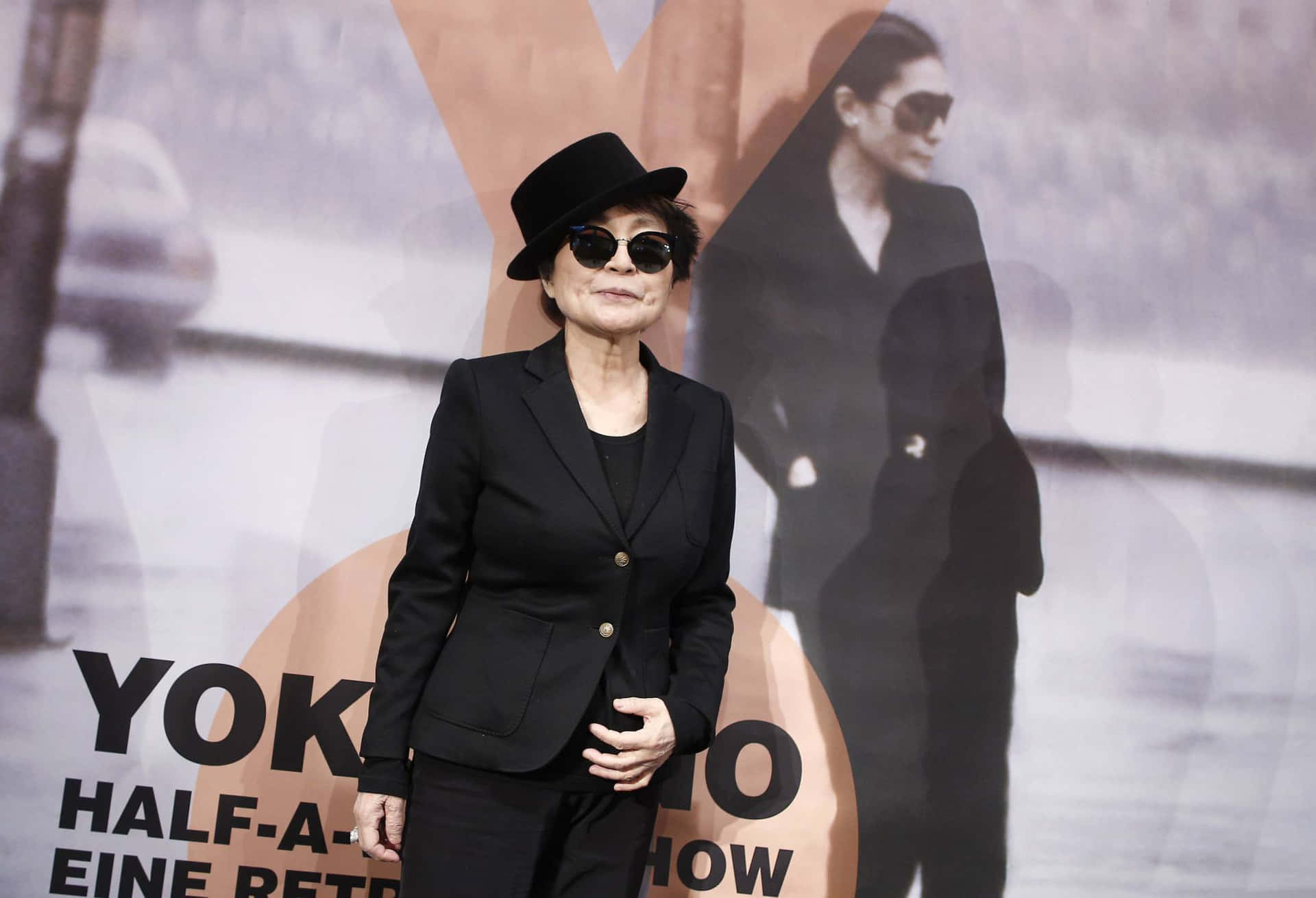 Yoko Ono Black Clothing Wallpaper