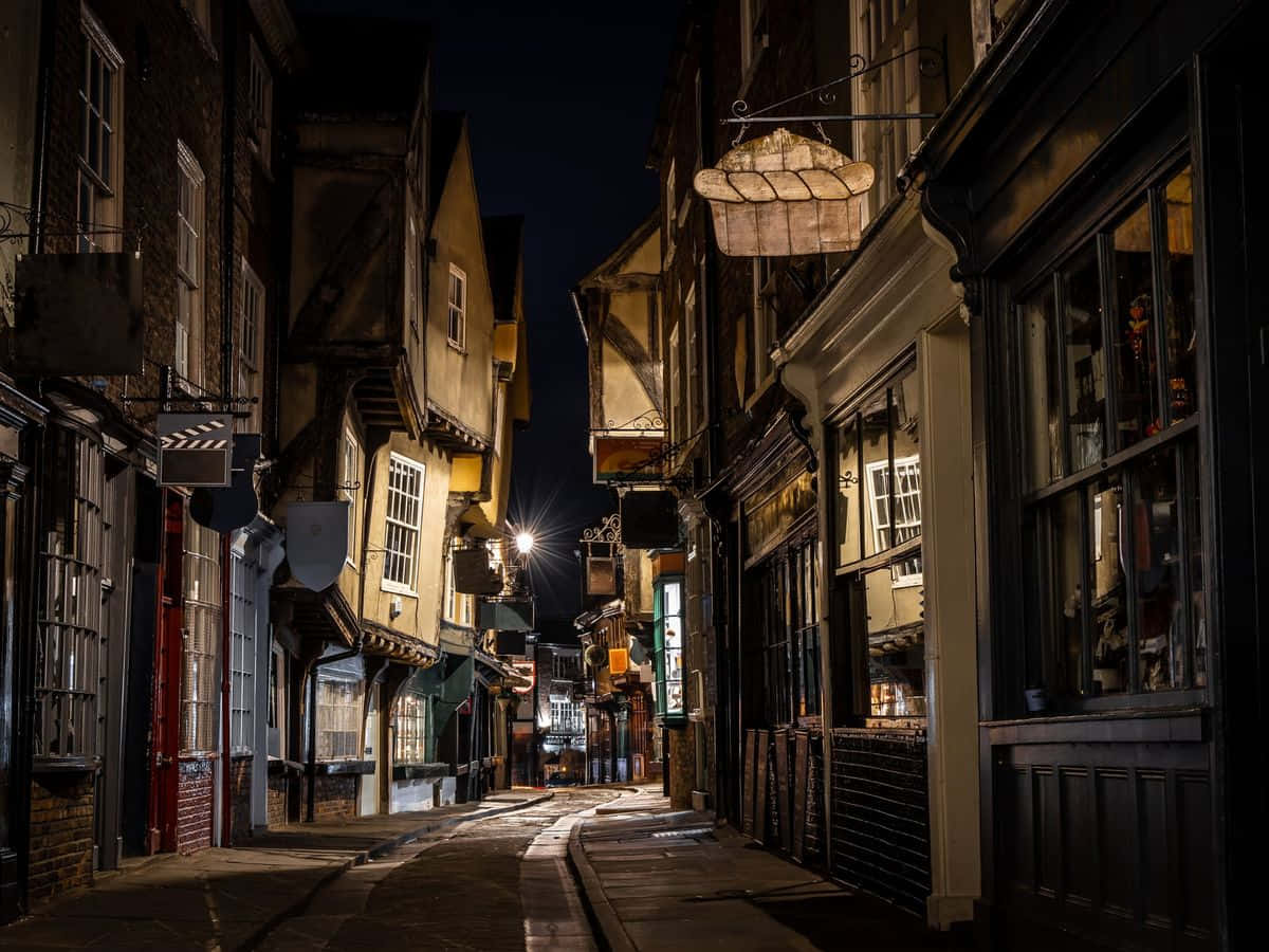 Experience the Beauty and Bustling Streets of York