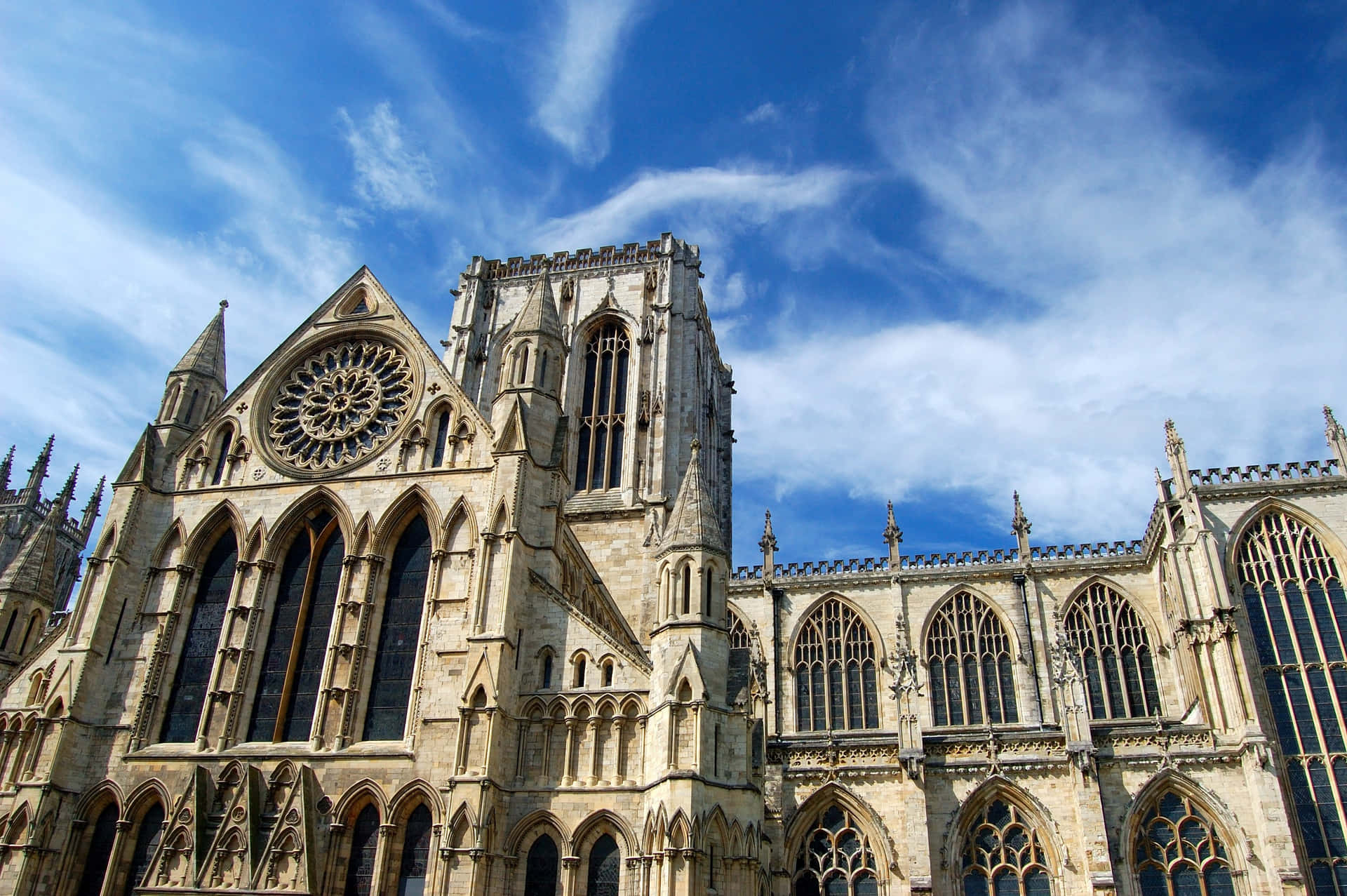York Minster Cathedral Facade Scenic Sky Wallpaper