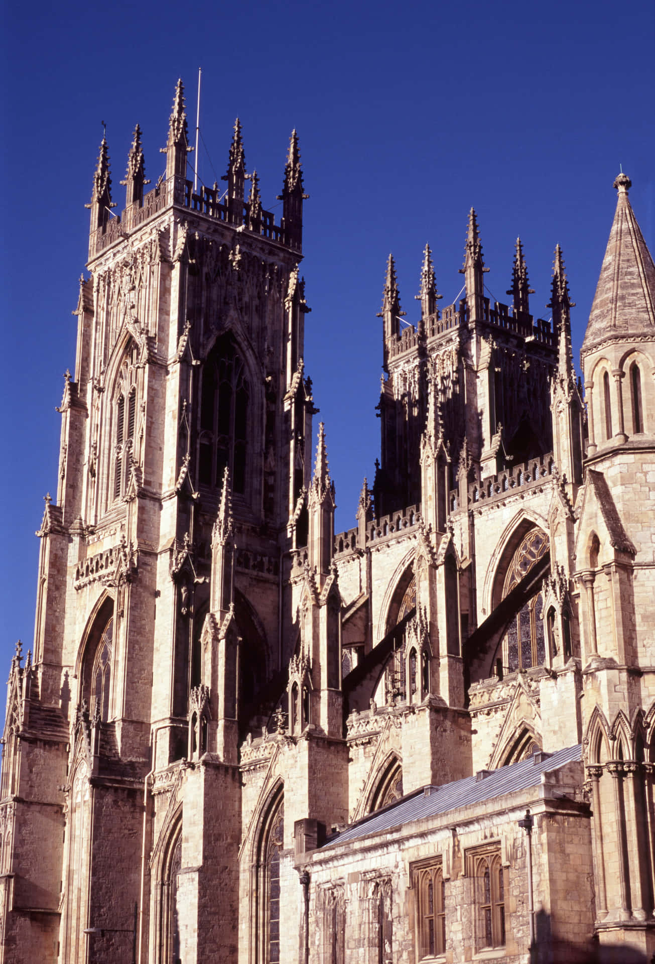 York Minster Cathedral On Blue Sky Wallpaper