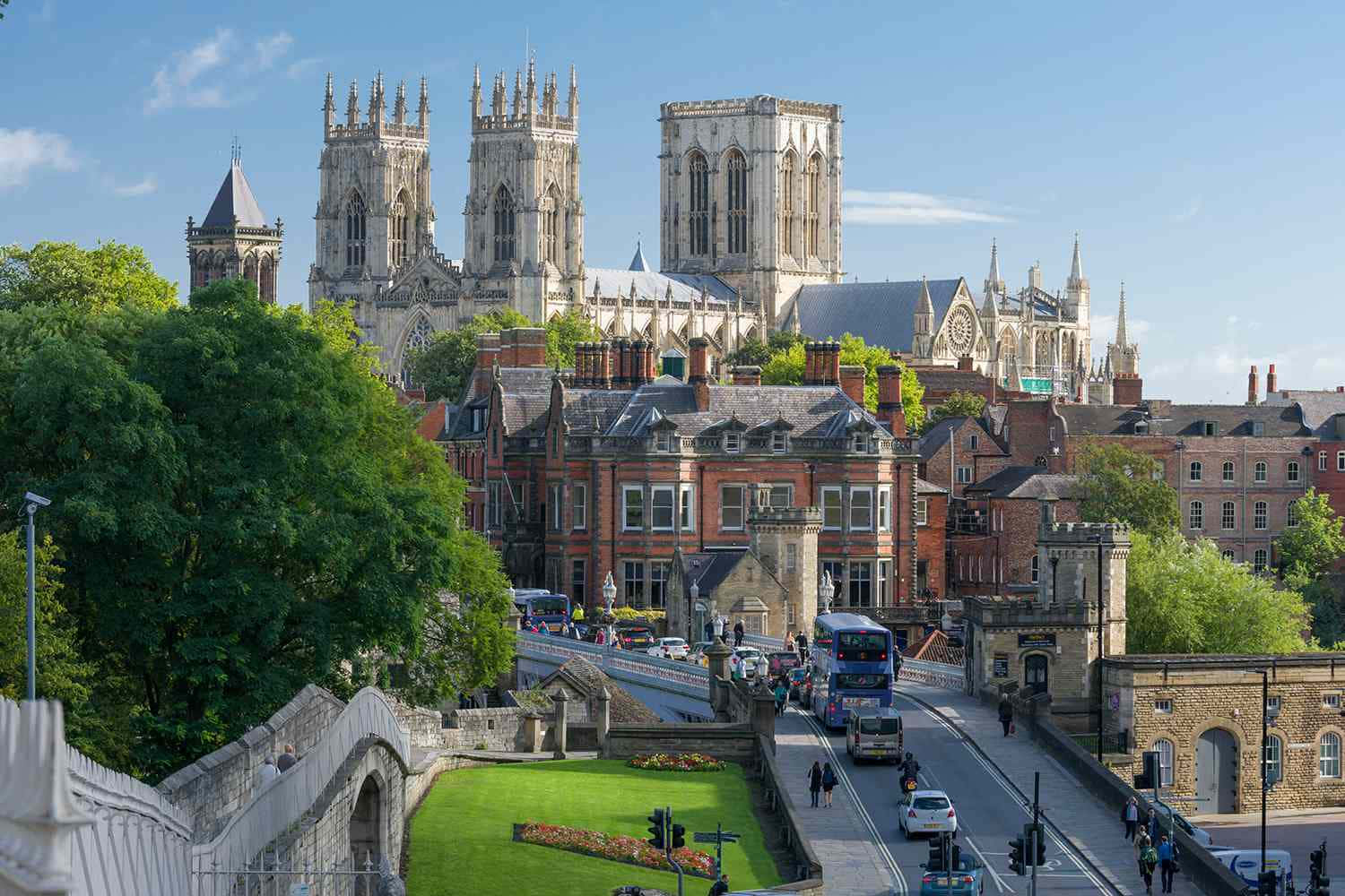 York Minster Cathedral Overlooking City Wallpaper