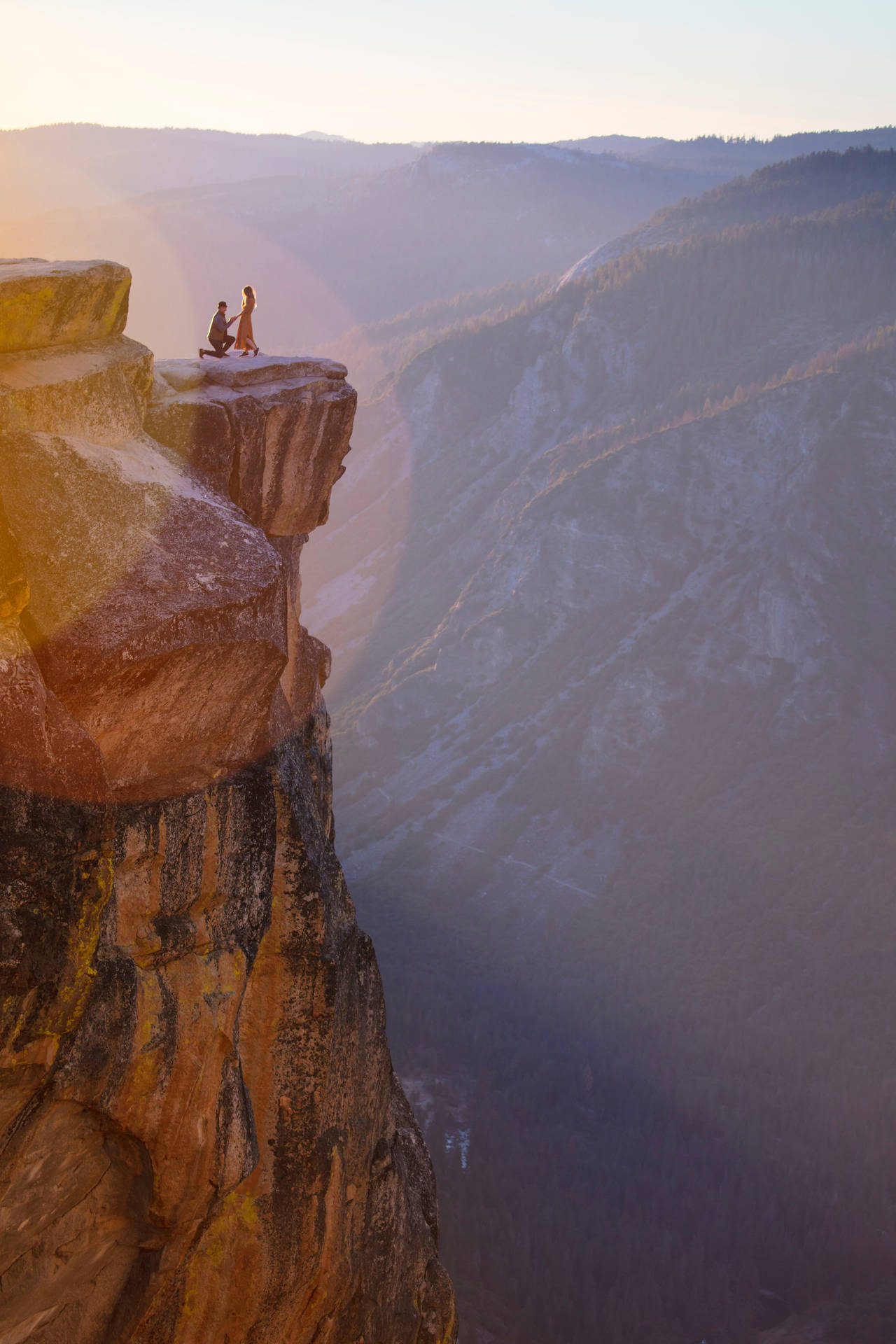 Yosemite Couple Proposal
