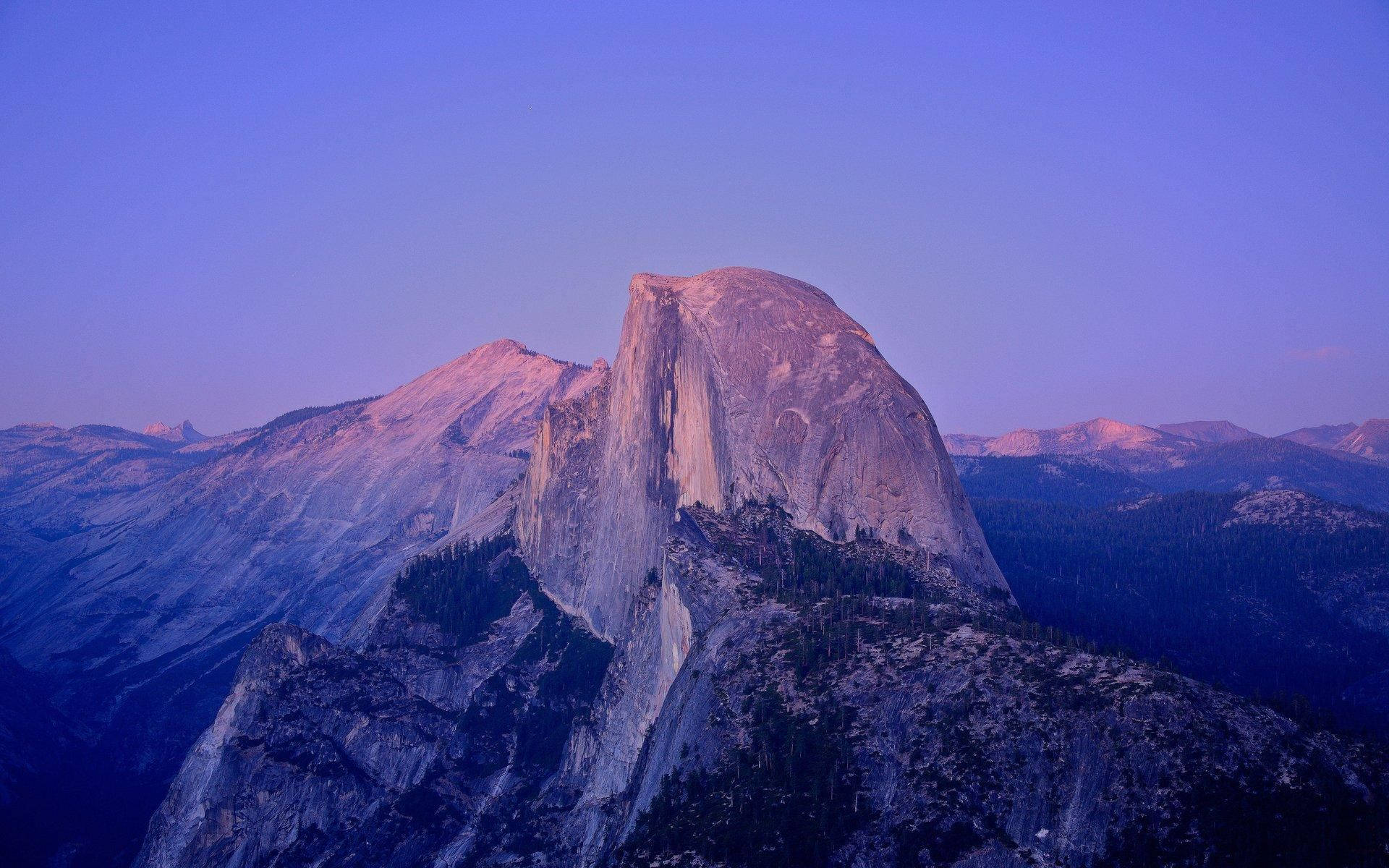 Yosemite Mountain At Dawn Wallpaper