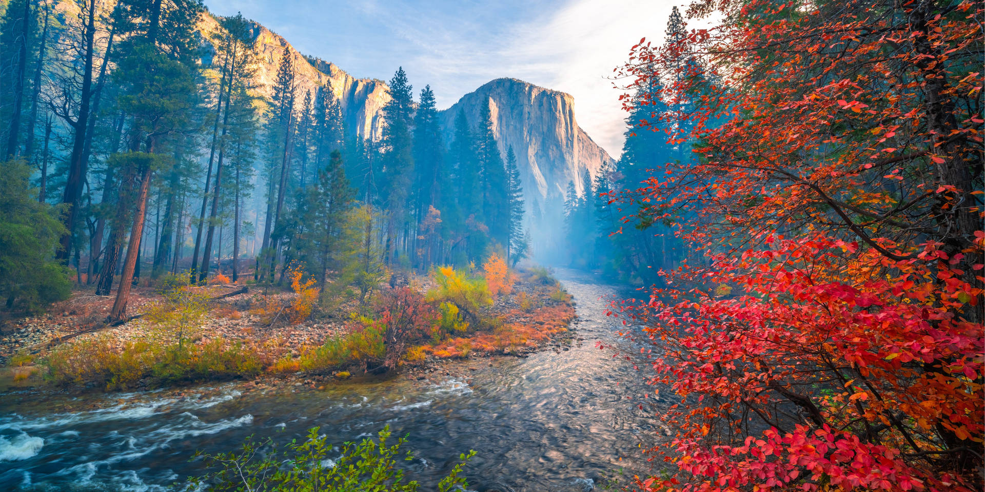 Skøn flodscene Yosemite Nationalpark Tapet Wallpaper