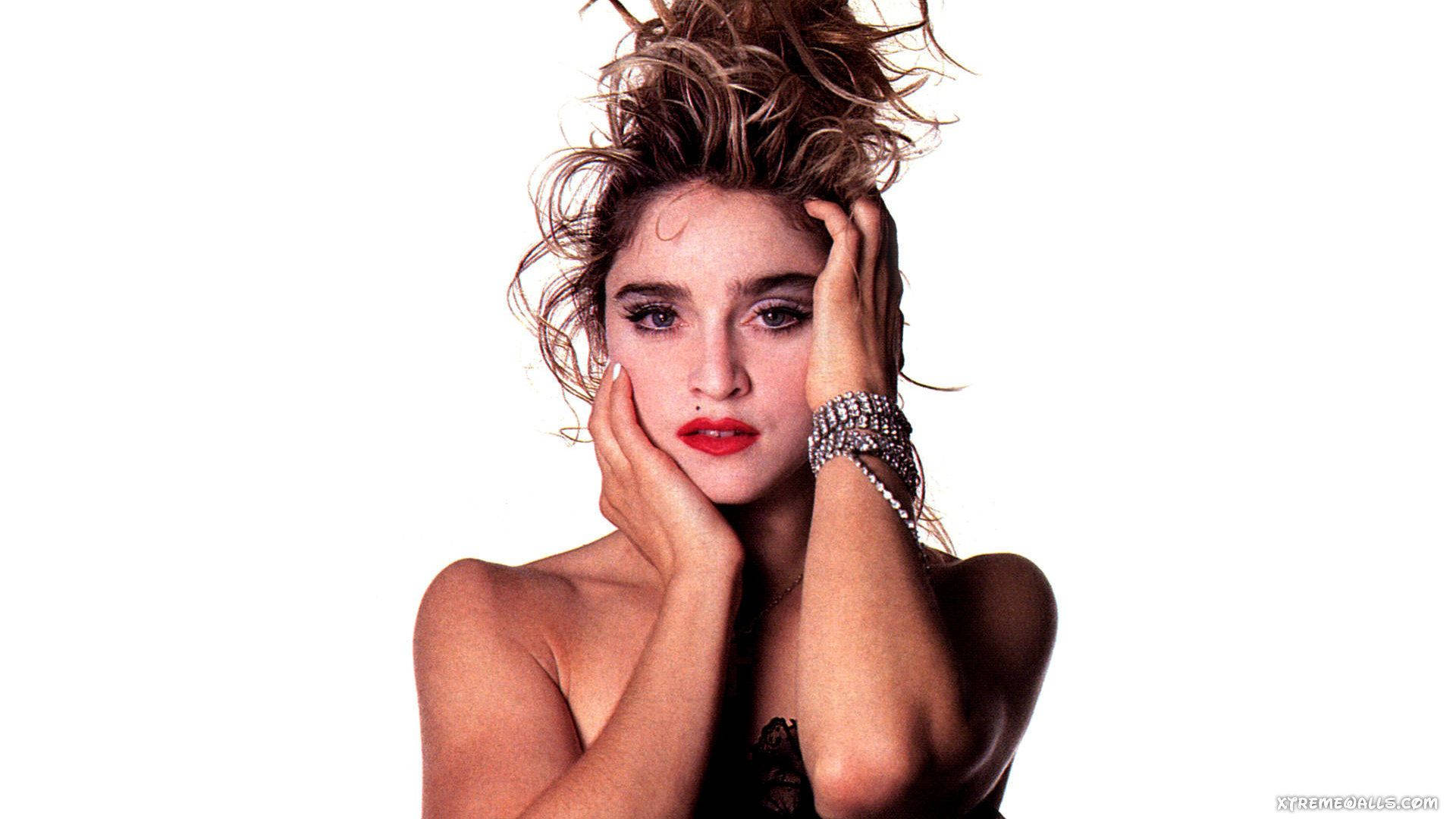 Young Madonna in the '80s Wallpaper