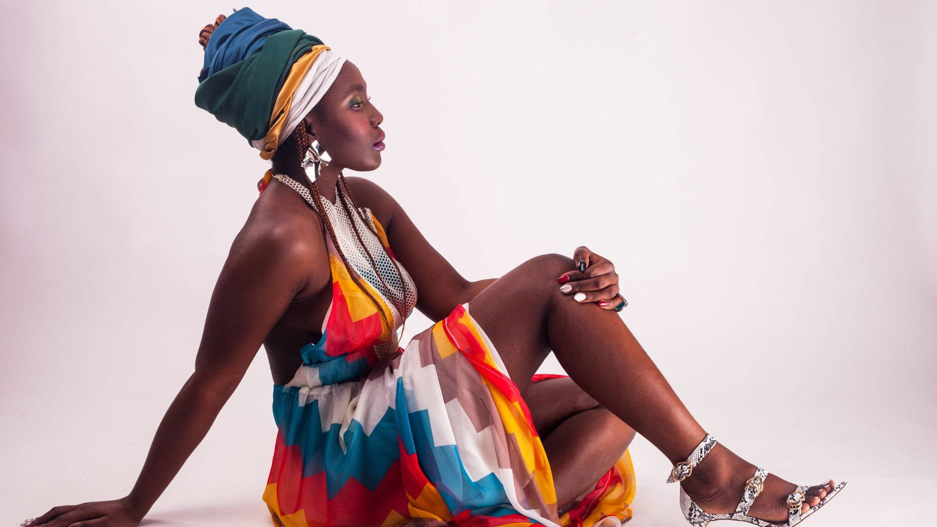 Young Fashionable African Woman Picture