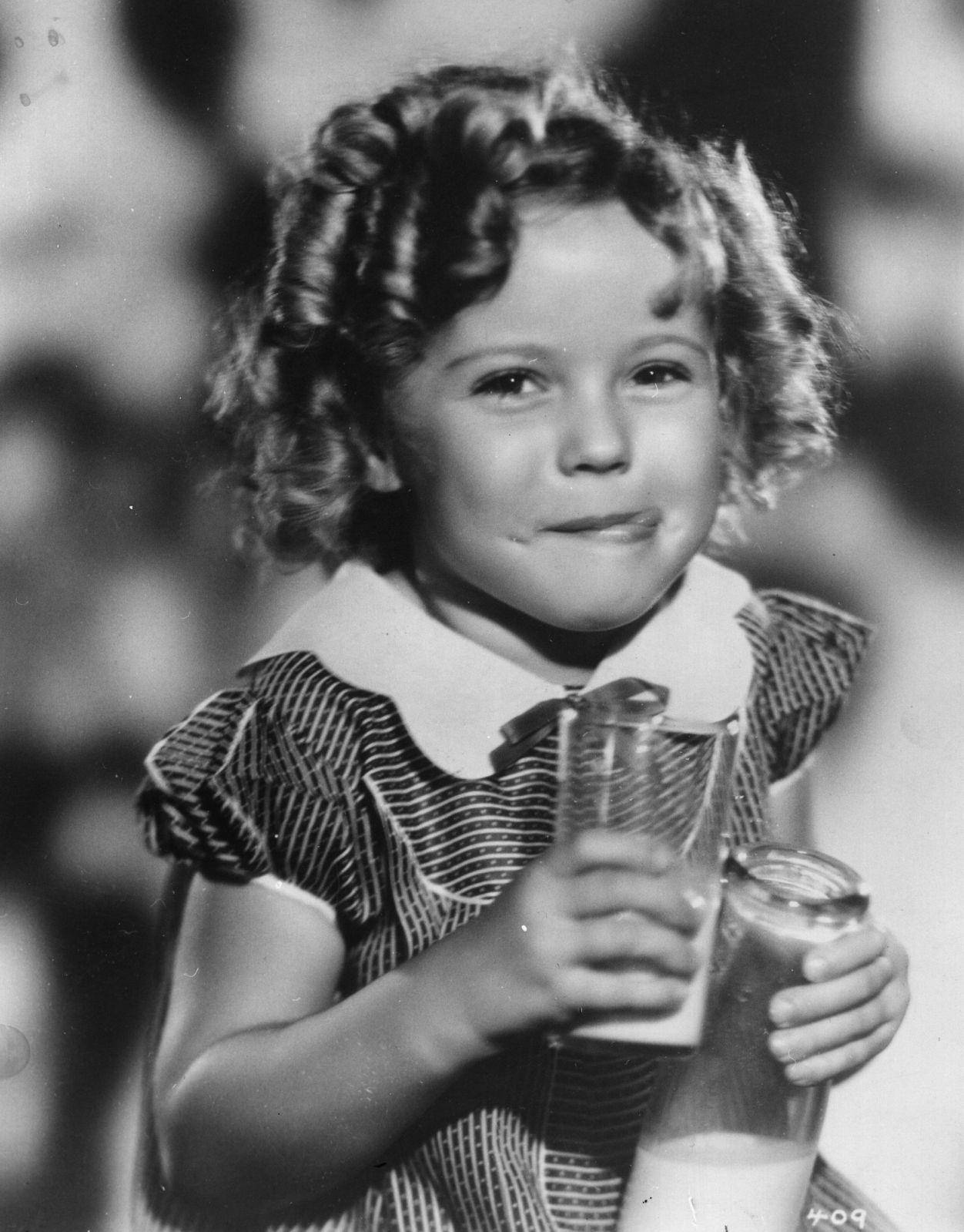 Young Image Of Shirley Temple Wallpaper