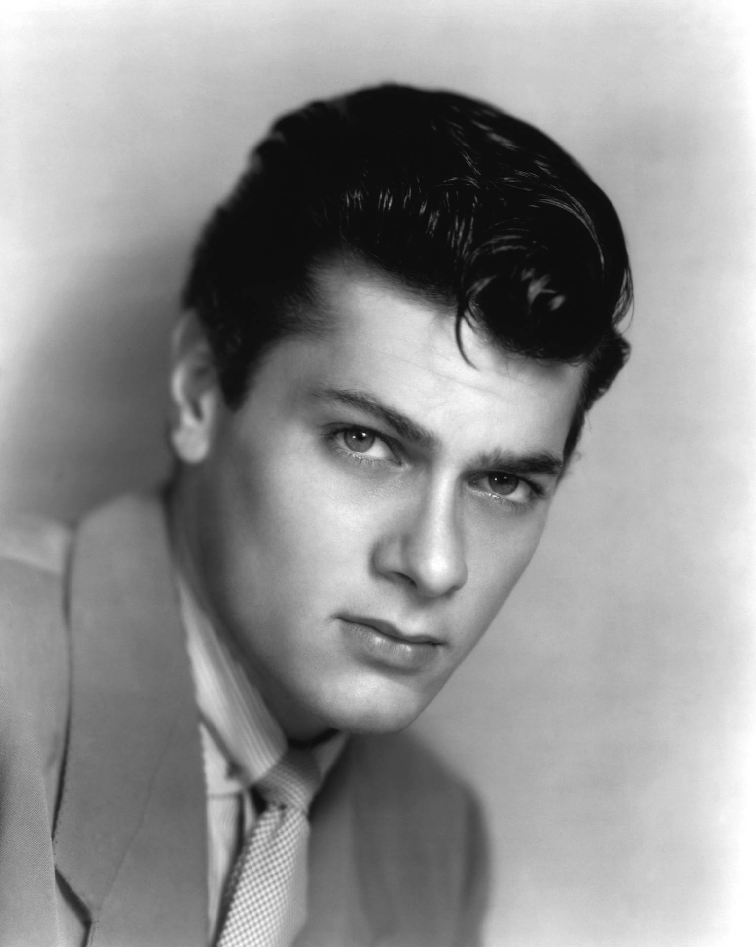 Young Tony Curtis Wallpaper