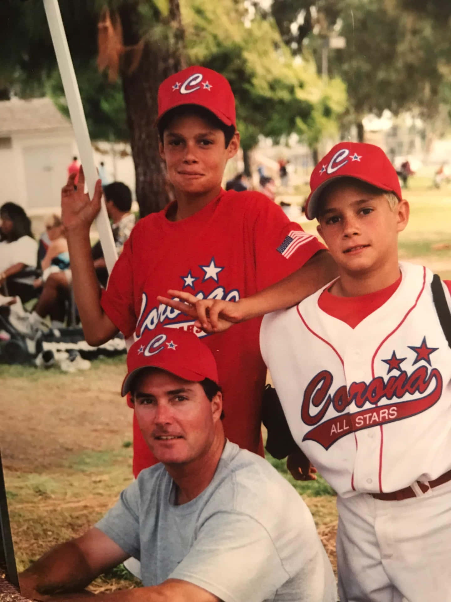 Youth Baseball Teamand Coach Wallpaper