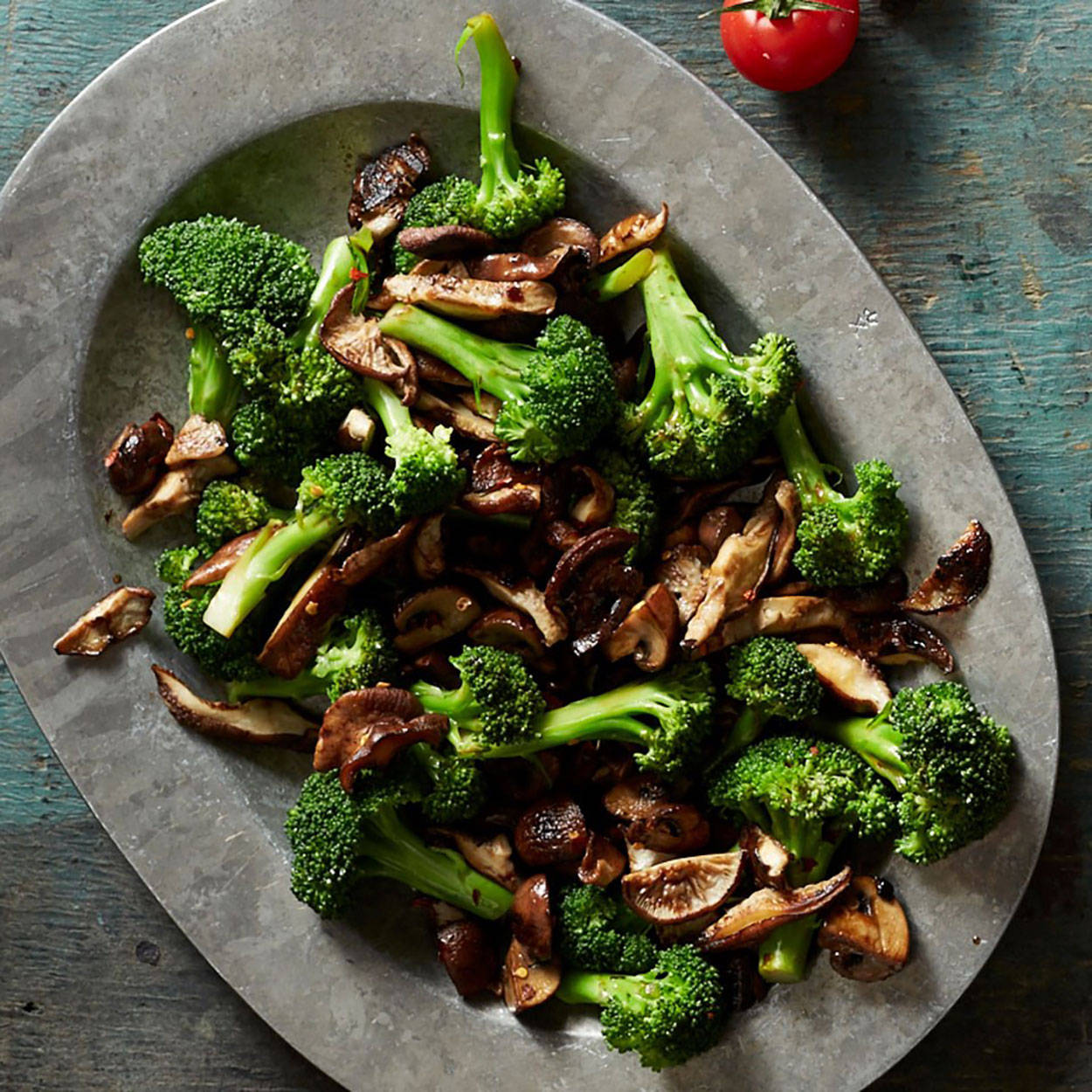 Yummy Broccoli With Mushrooms