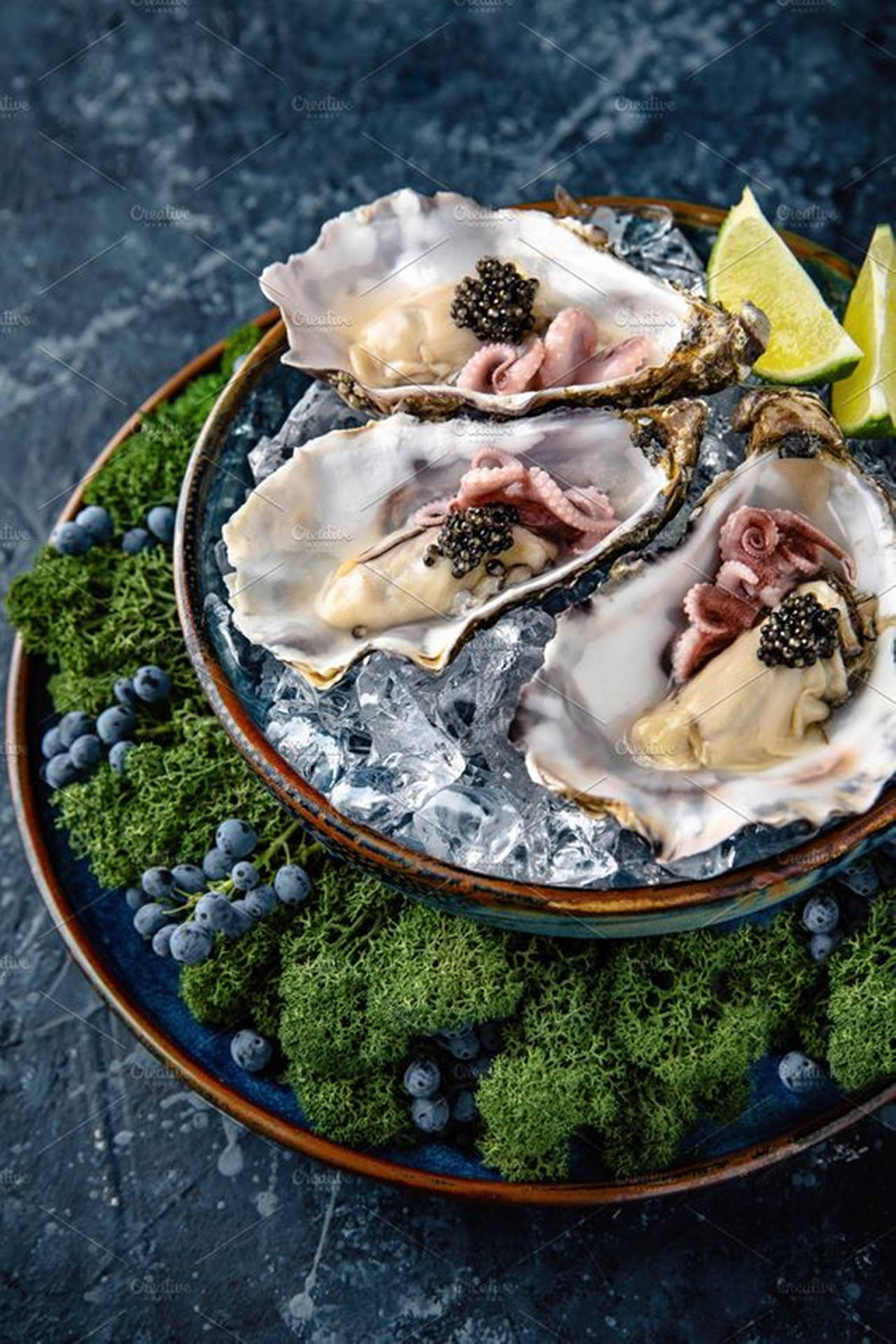 Yummy Oyster Seafood Dish Wallpaper