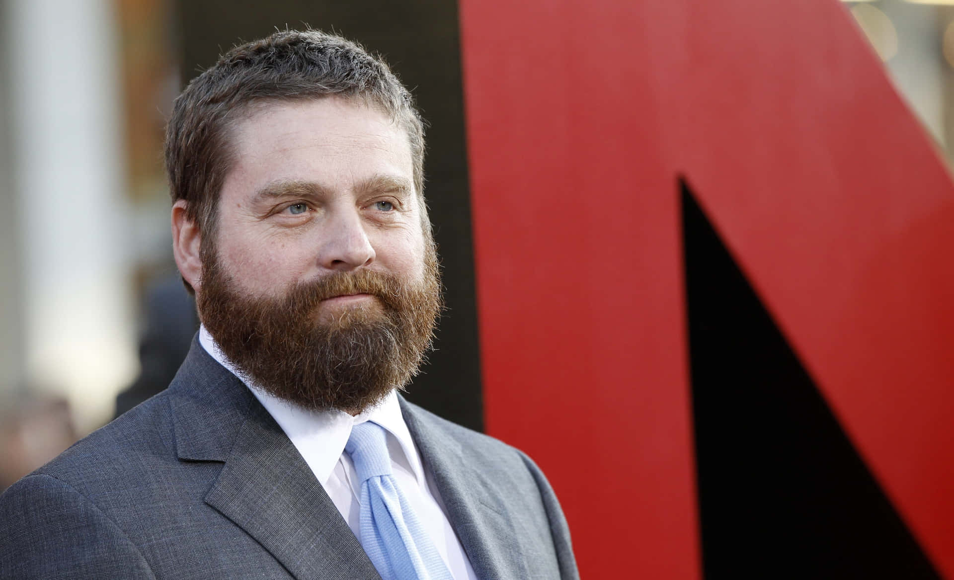 Zach Galifianakis Smiling For The Camera Wallpaper