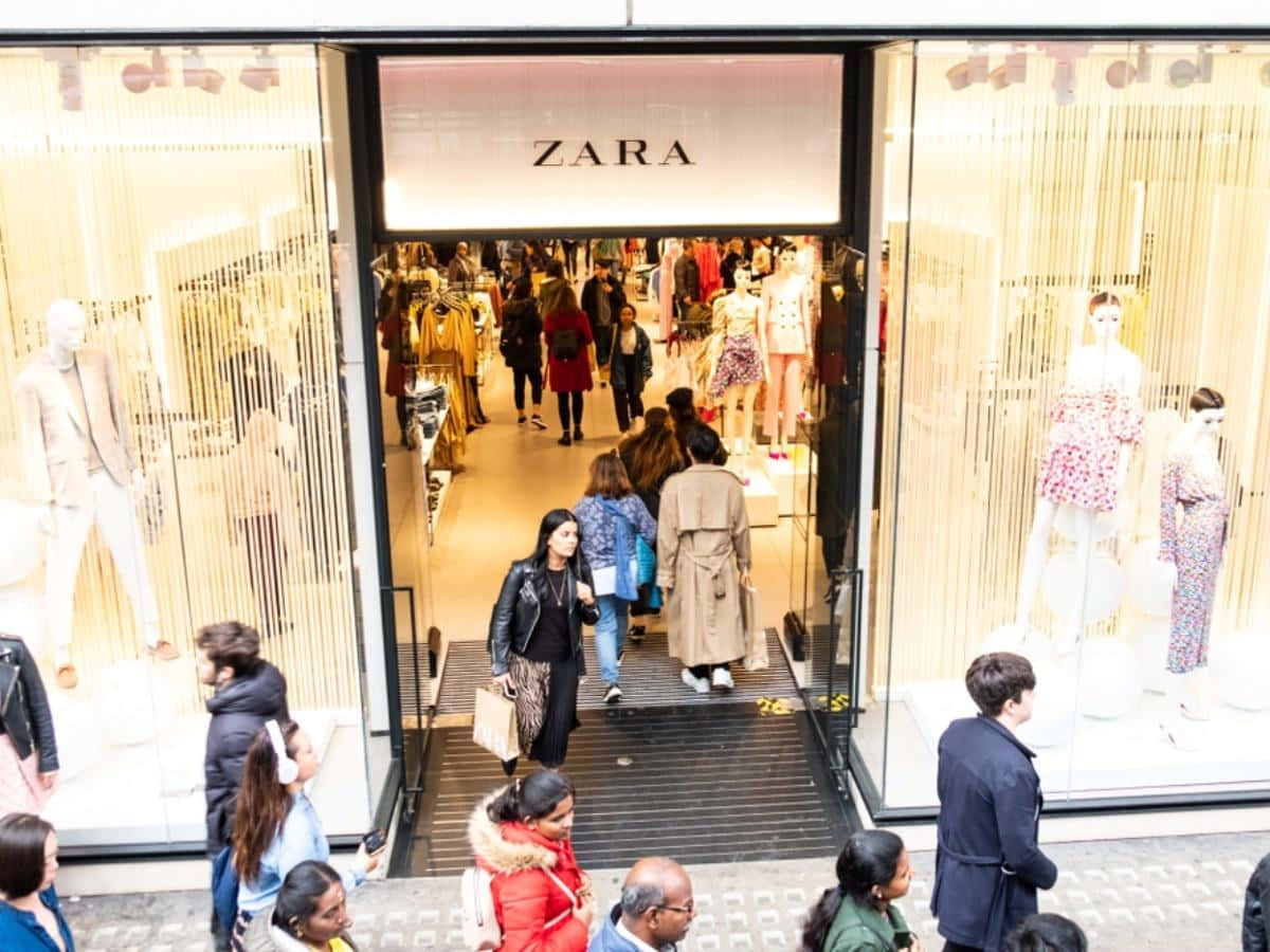 Look Fresh In Trendy Styles From Zara