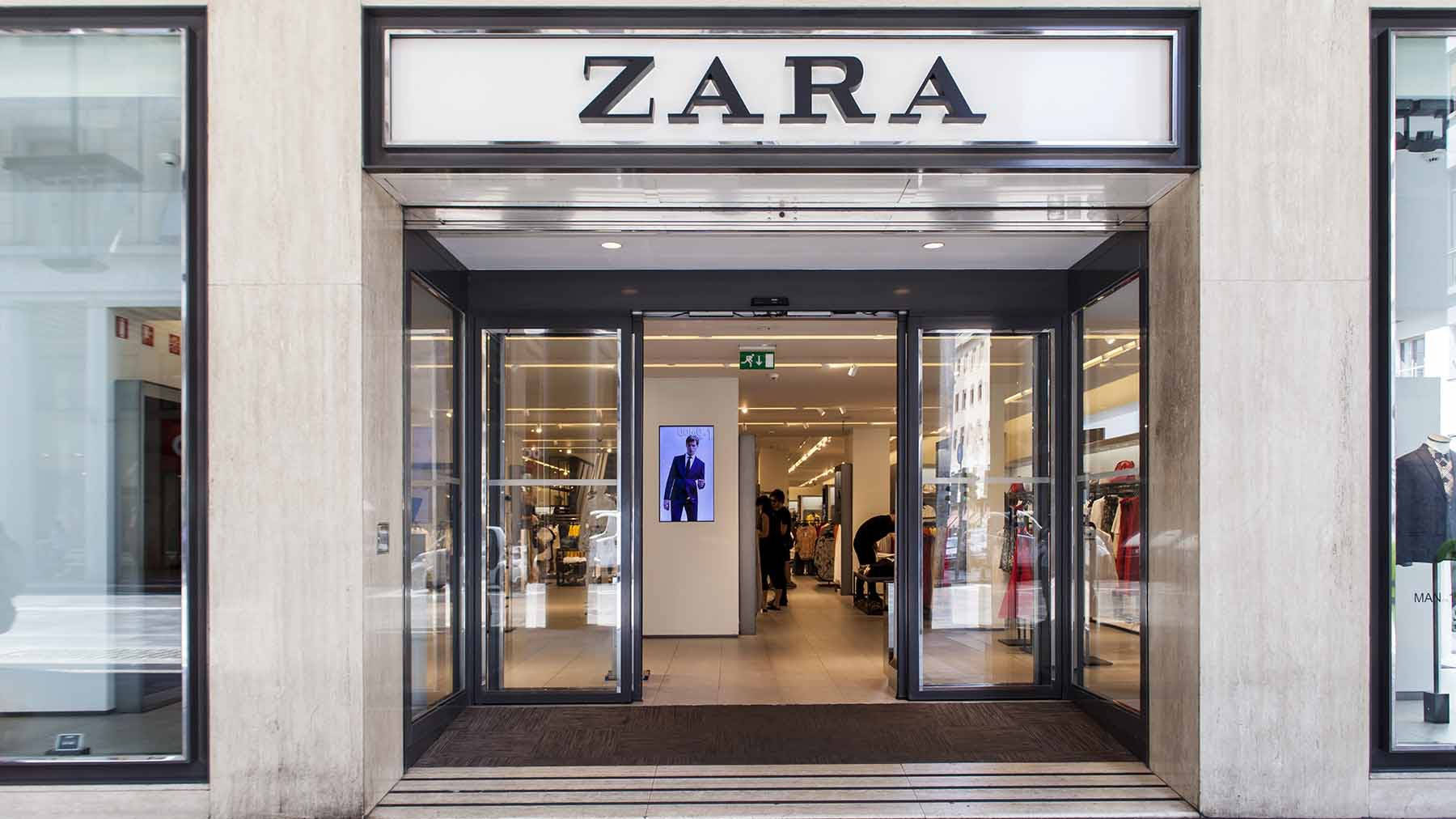 Glamorous Zara Clothing on Display Wallpaper