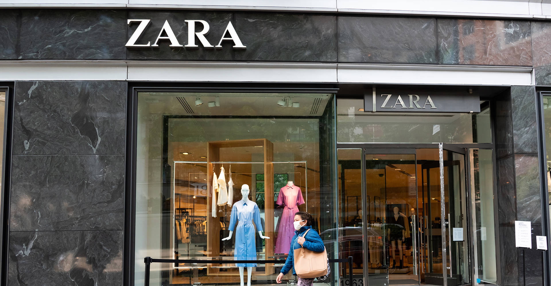 Zara Fashion Retail Giant Wallpaper