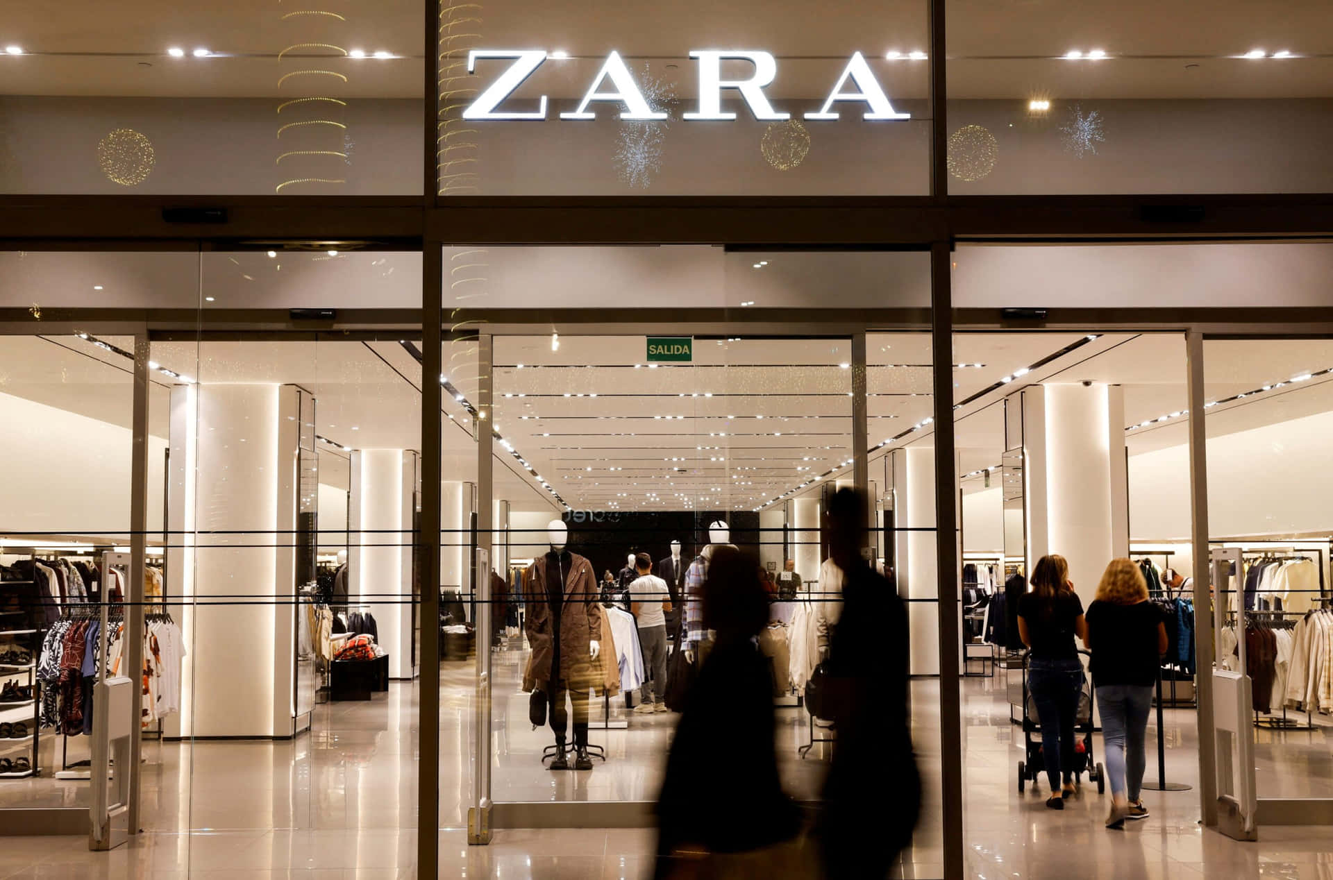 “Style that never goes out of fashion - The newest collection from ZARA”