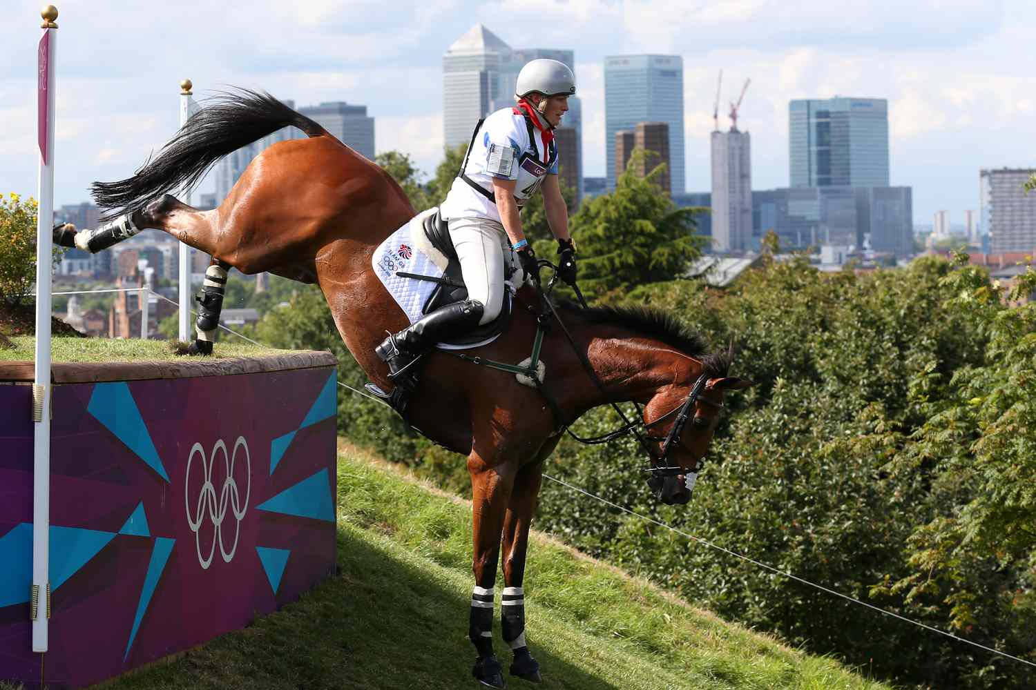 Zara Tindall competing in an equestrian match at the Summer Olympics Wallpaper