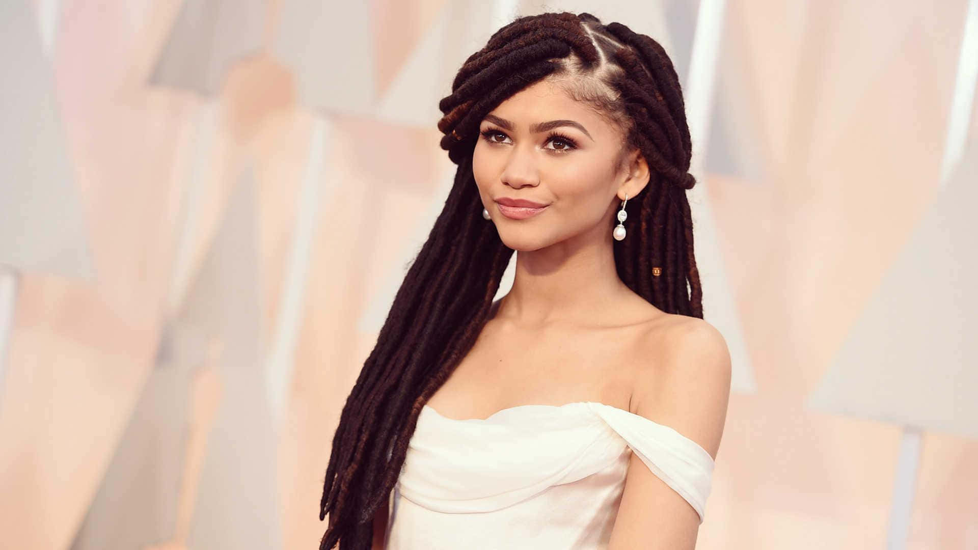 Multi-talented actor and singer Zendaya looks stunning in this photo.